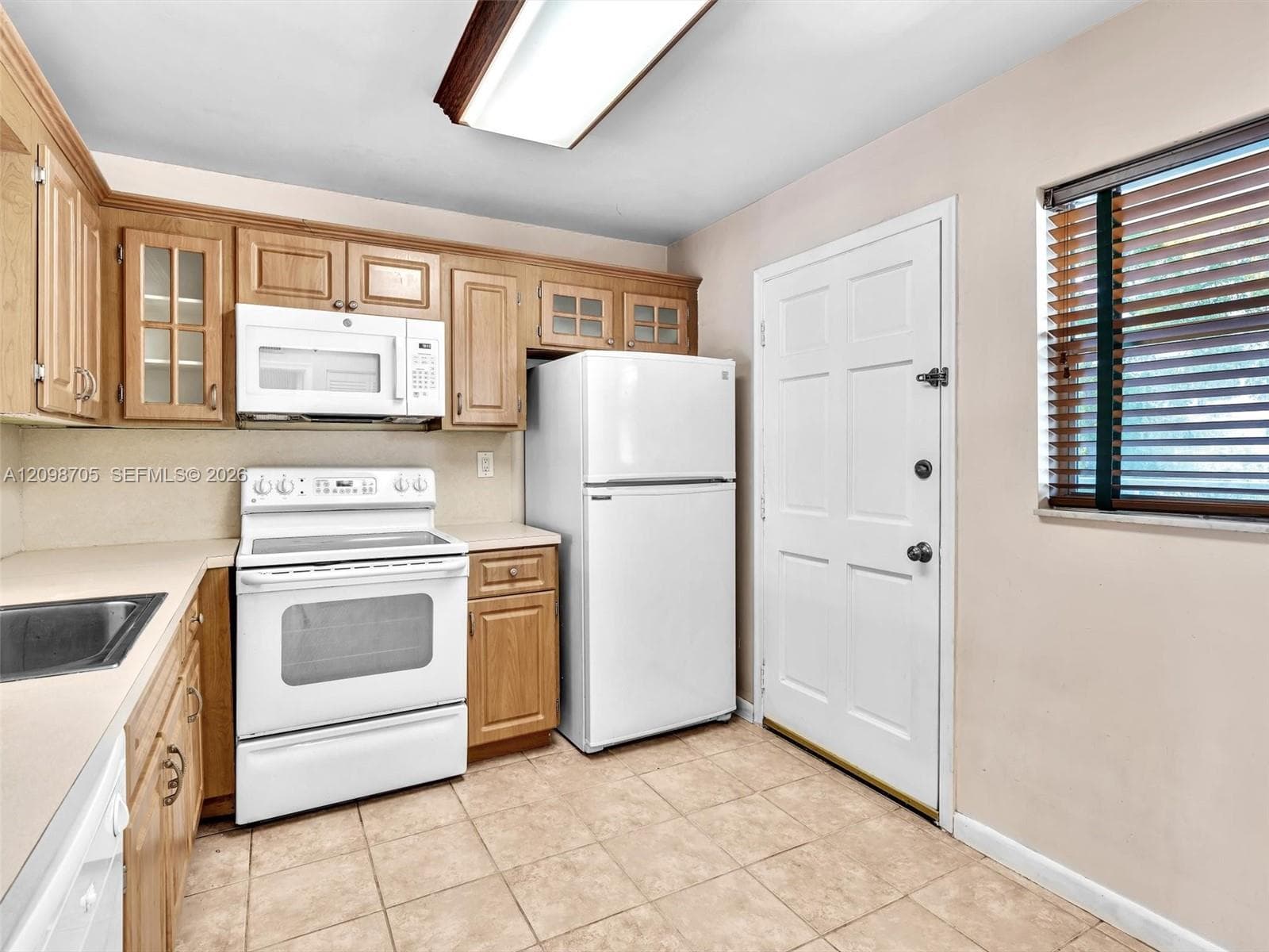 EDEN ISLES CONDO # 4 · #203 in North Miami Beach - Photo 5