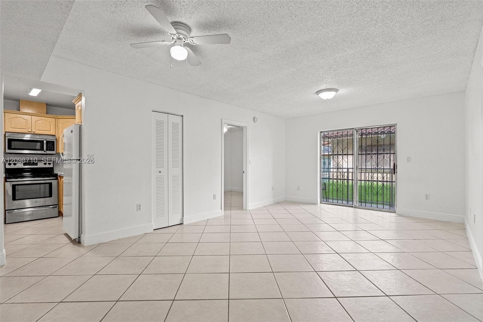 SUNSET VILLAS CONDO · #104-2 in Miami - Photo 3