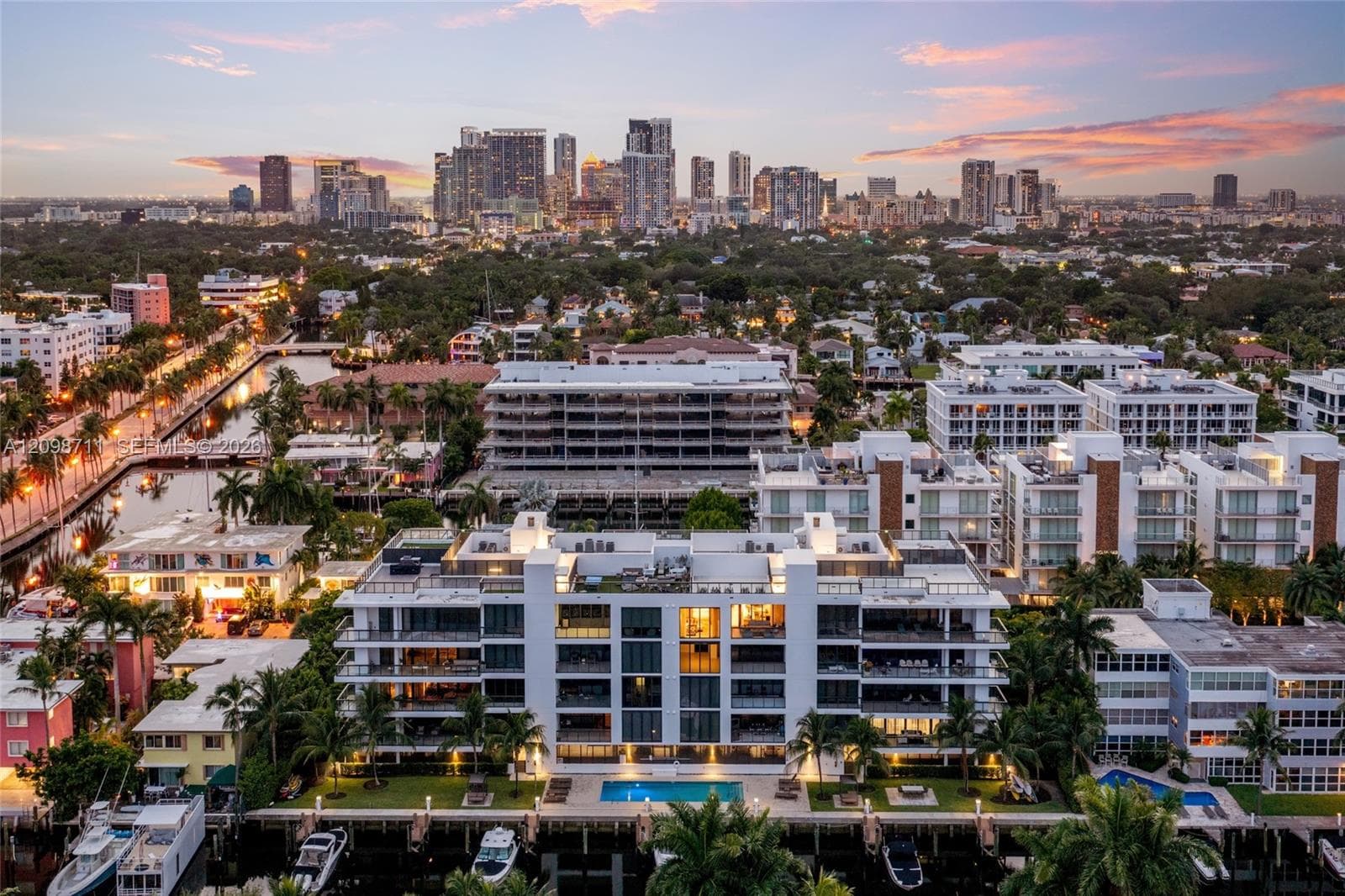 AQUALUNA LAS OLAS · #PH3 in Fort Lauderdale - Photo 58