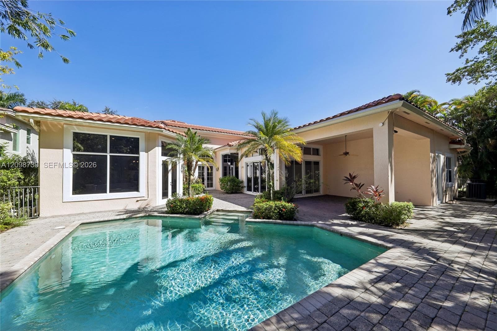 1126 San Michele Way photo 4