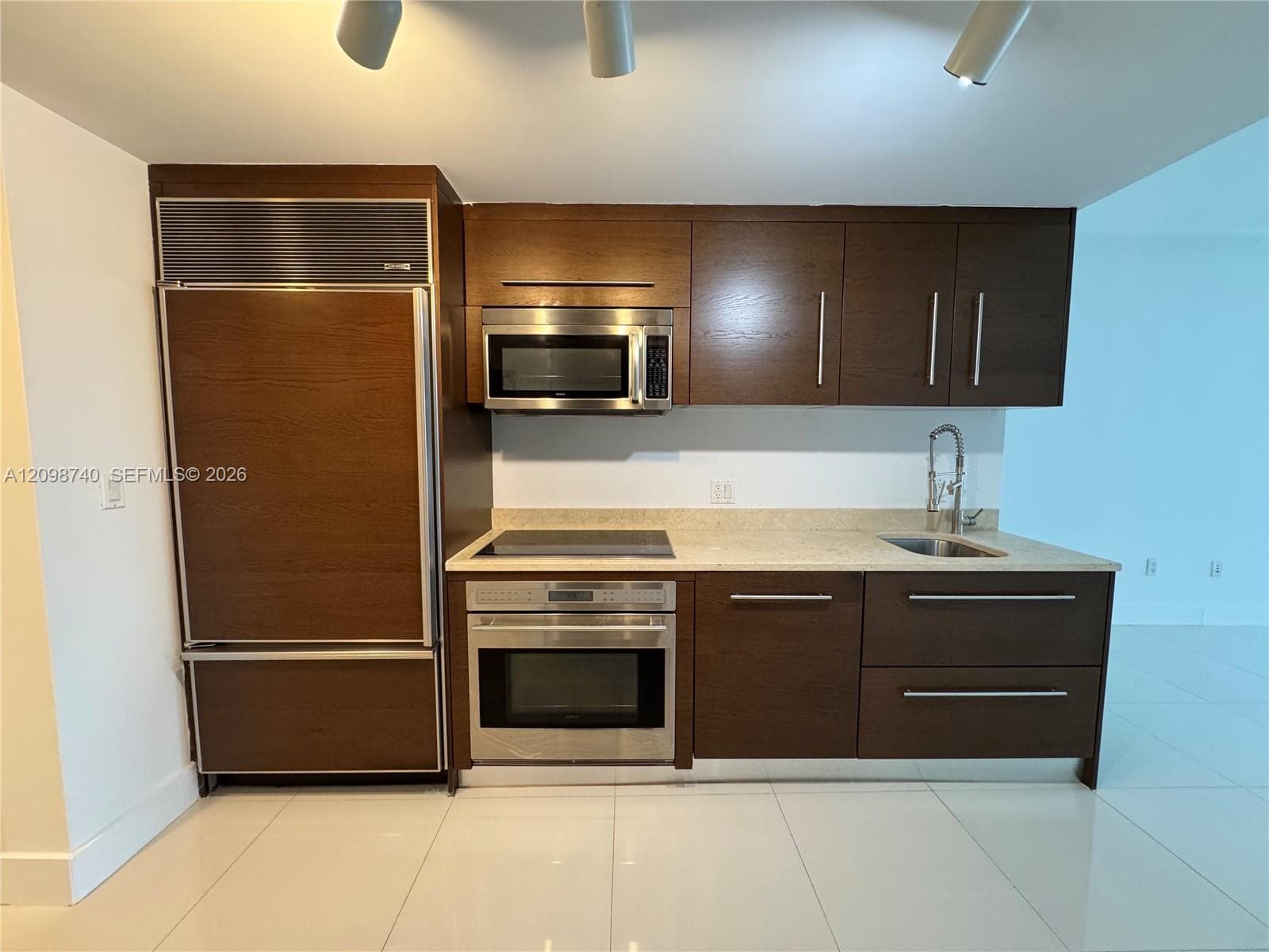 Icon Brickell I · #3808 in Miami - Photo 2