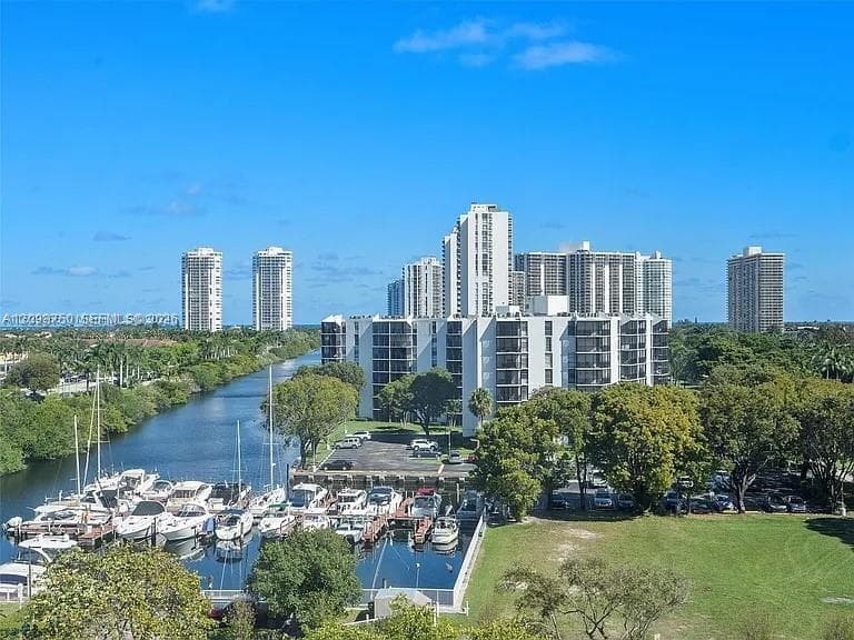 Bonavista · #605 in Aventura - Photo 3
