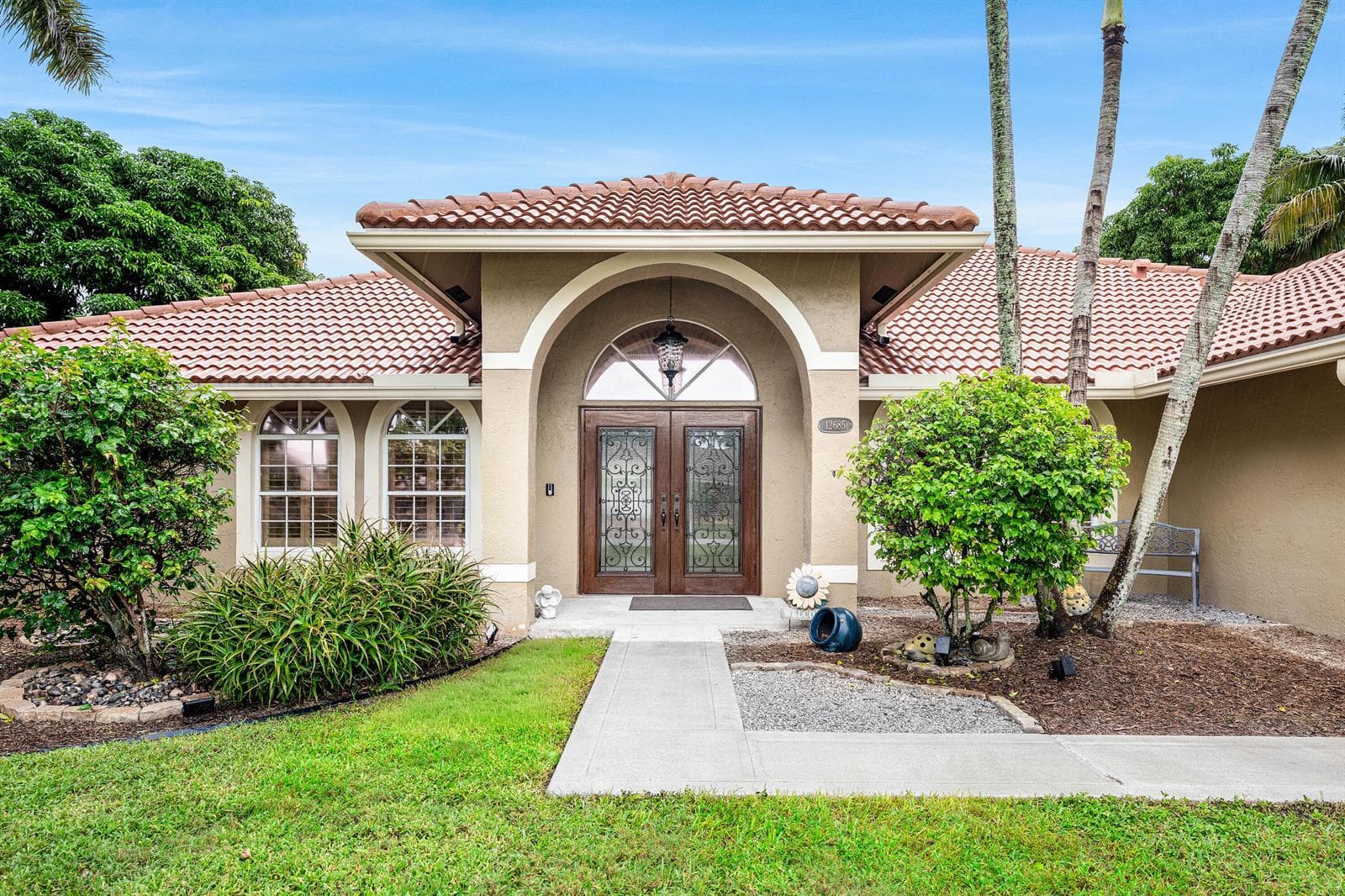 005-12685BucklandStreet-Wellington-FL-33