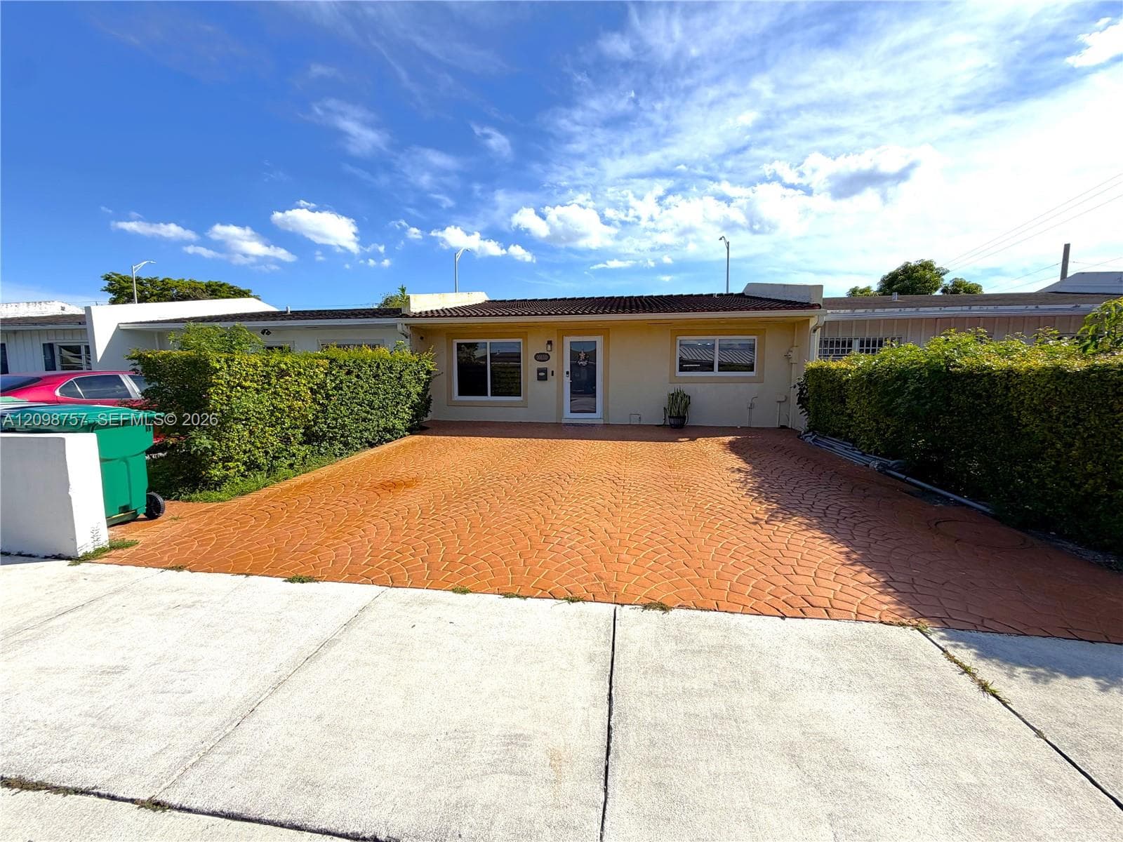 10110 SW 23rd Ter photo 2