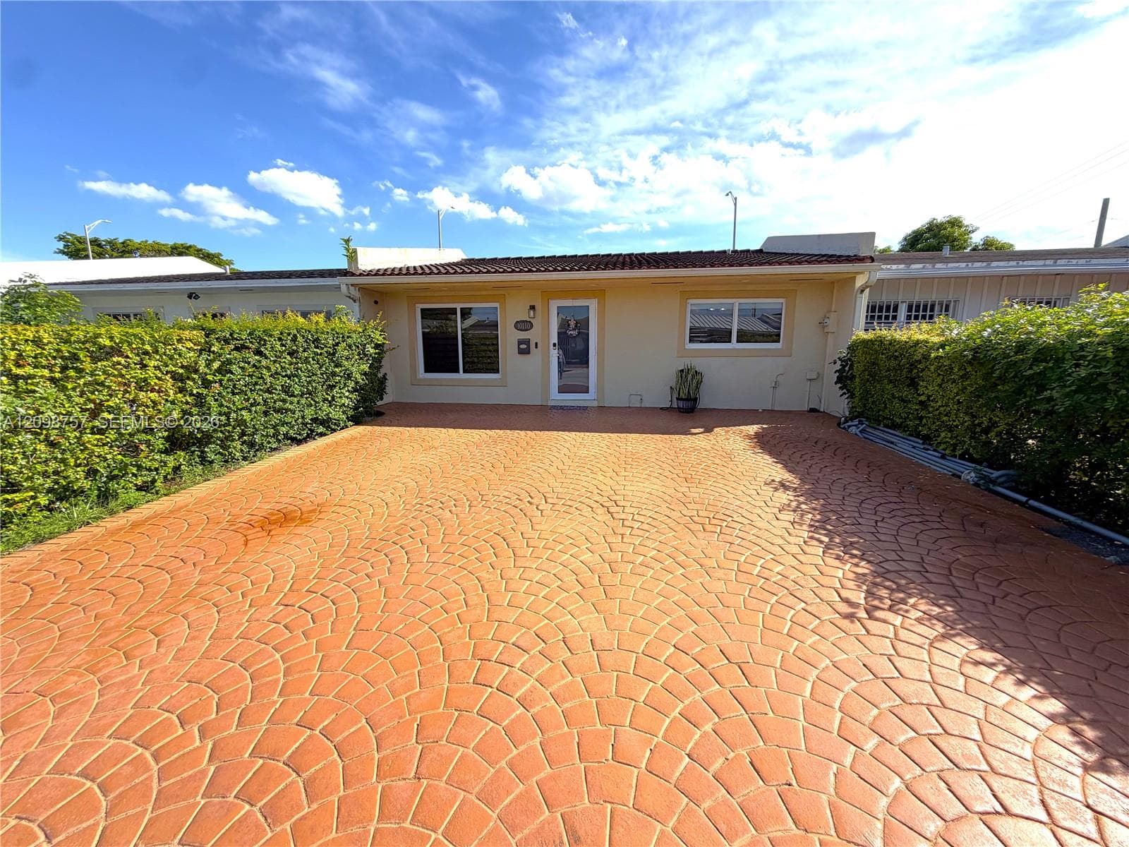 10110 SW 23rd Ter photo 3