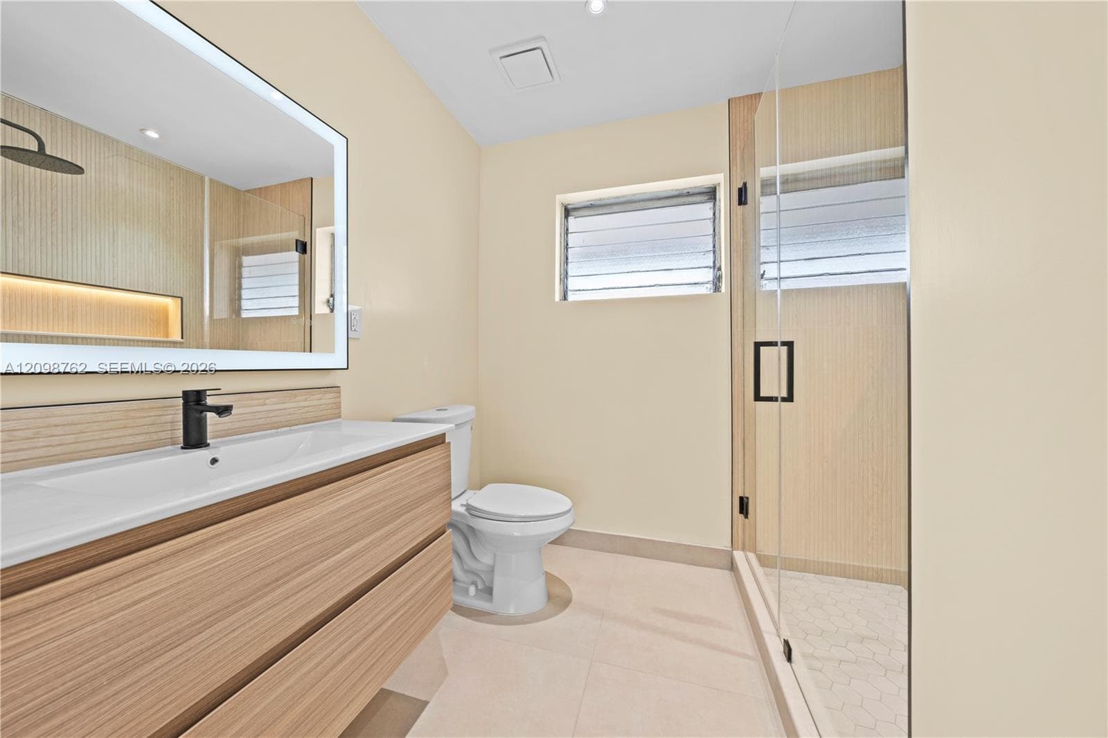 FOURTH HORIZONS CONDO · #305 in Miami - Photo 14