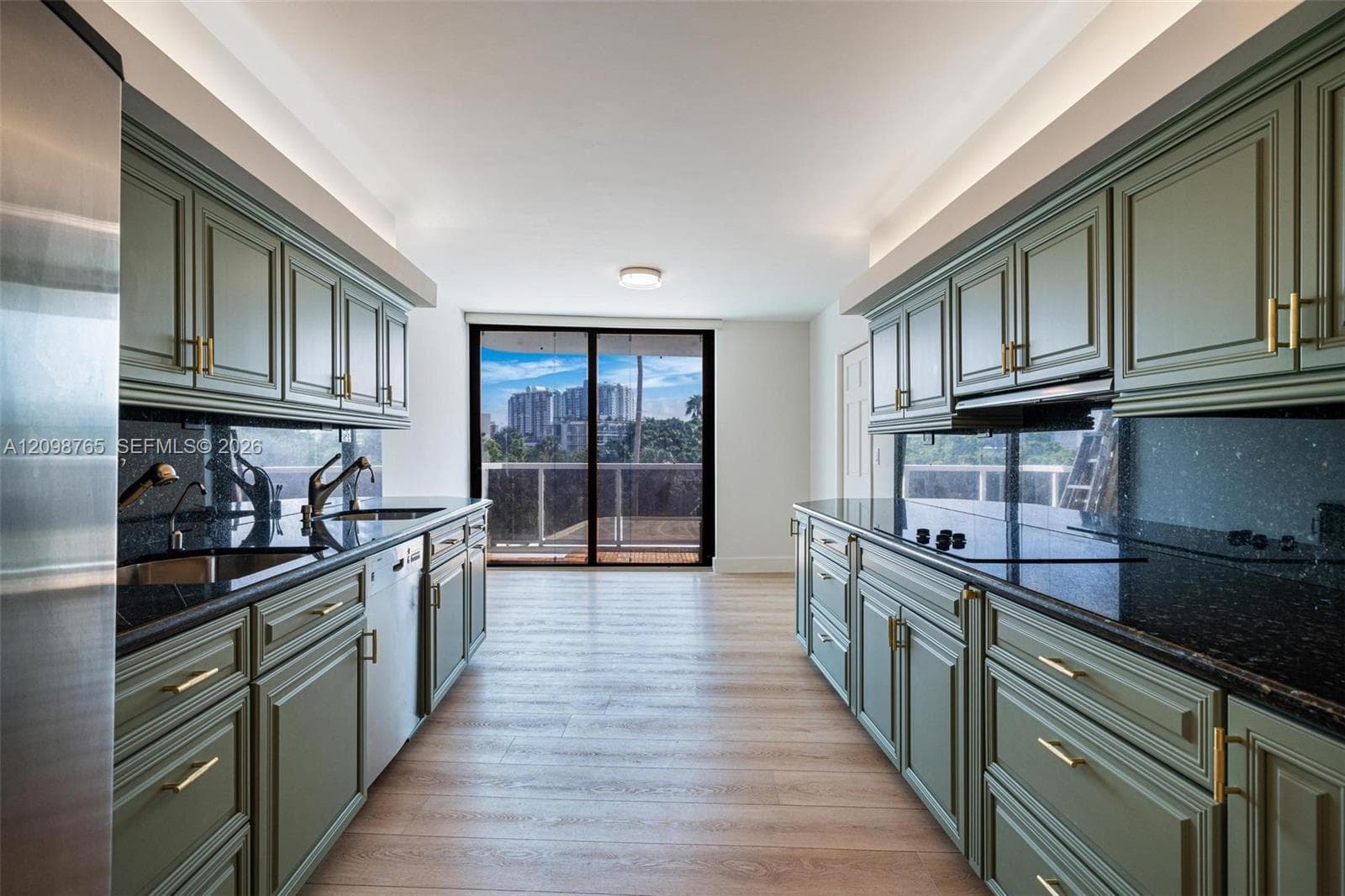 Nine Island Avenue · #414 in Miami Beach - Photo 9