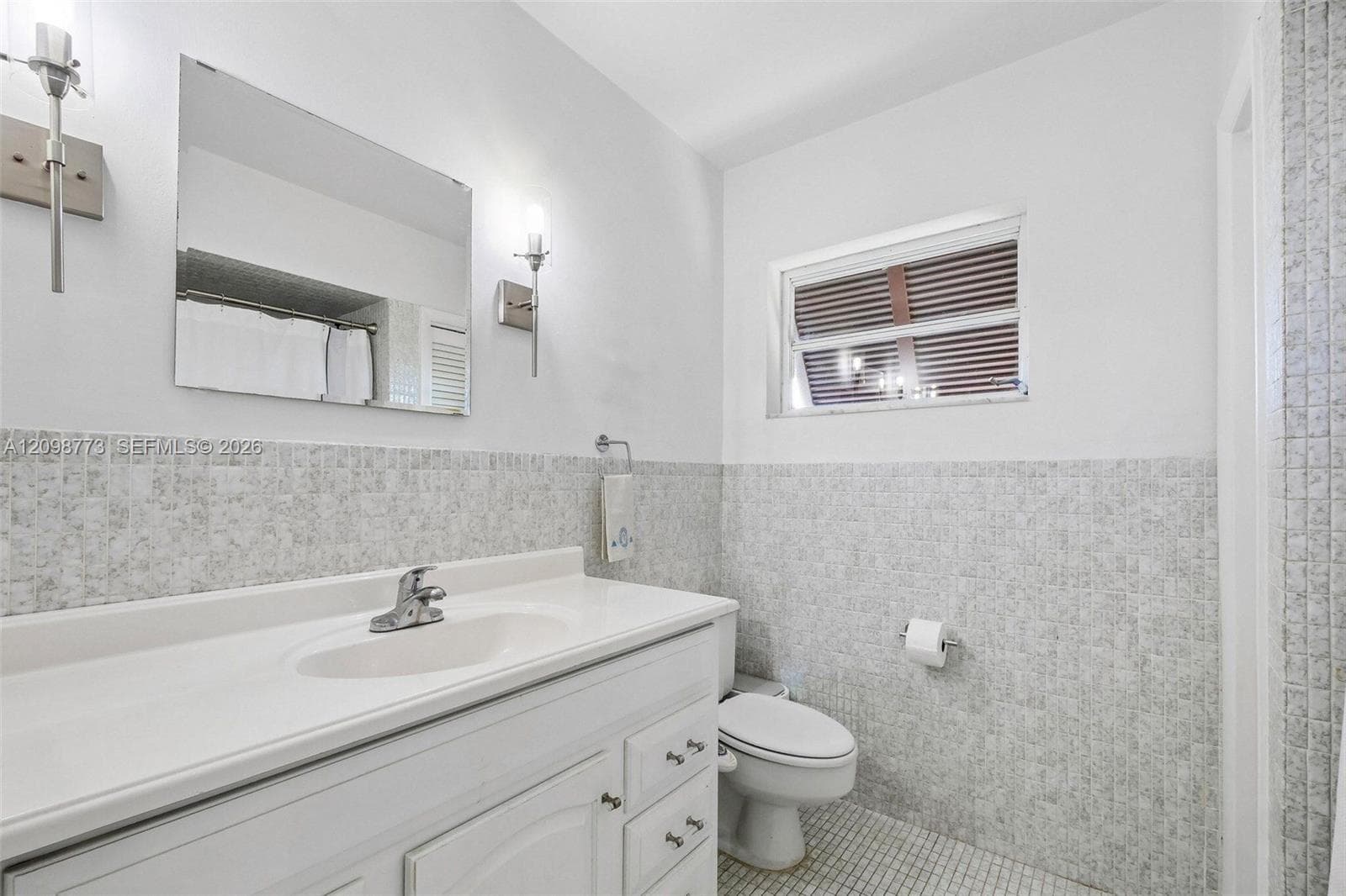 9791 SW 132nd Ter photo 7