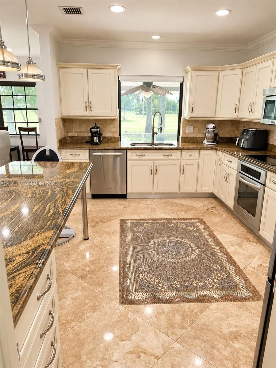 19265 E Saint Andrews Dr photo 38