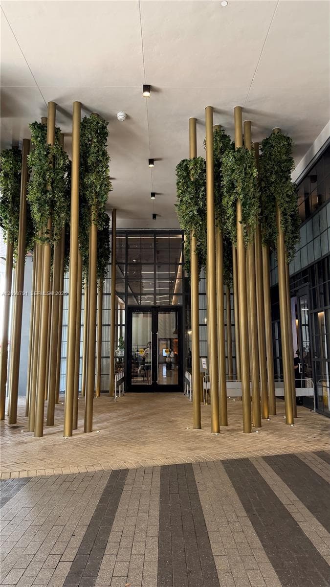 Gale Hotel & Residences (Natiivo) · #4404 in Miami - Photo 18