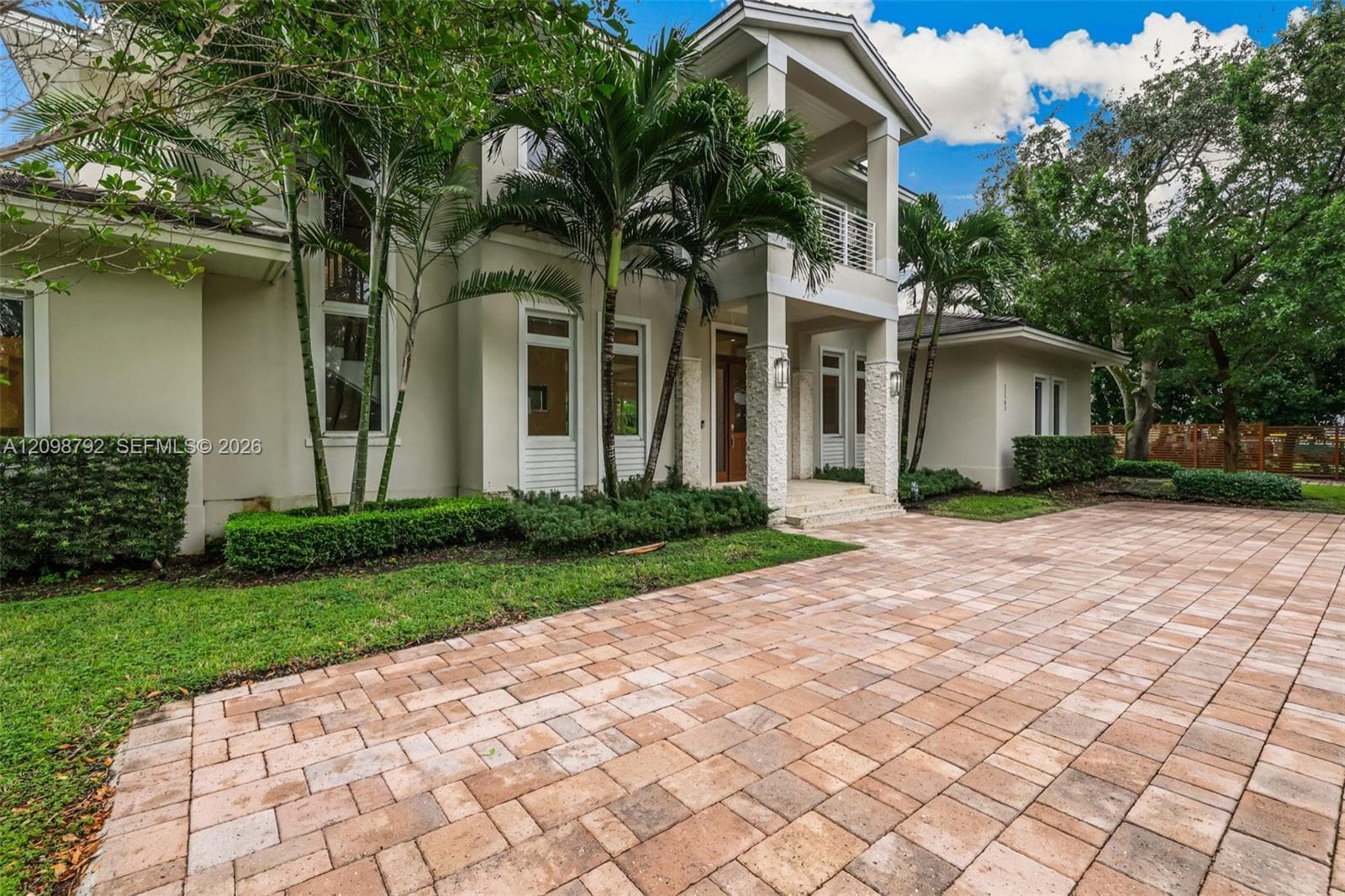11701 SW 69 Ct photo 5