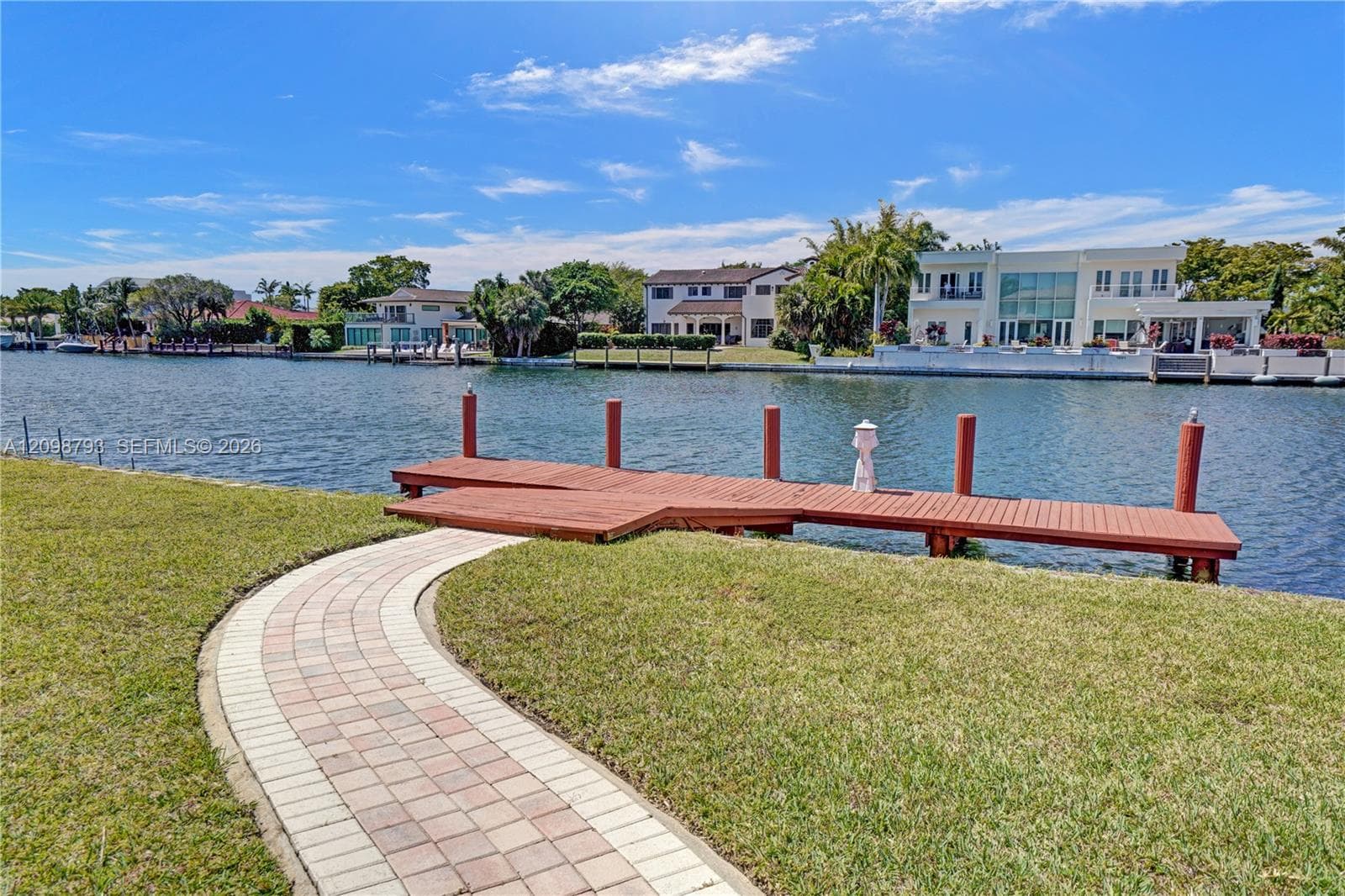 1130 Harbor Ct photo 42