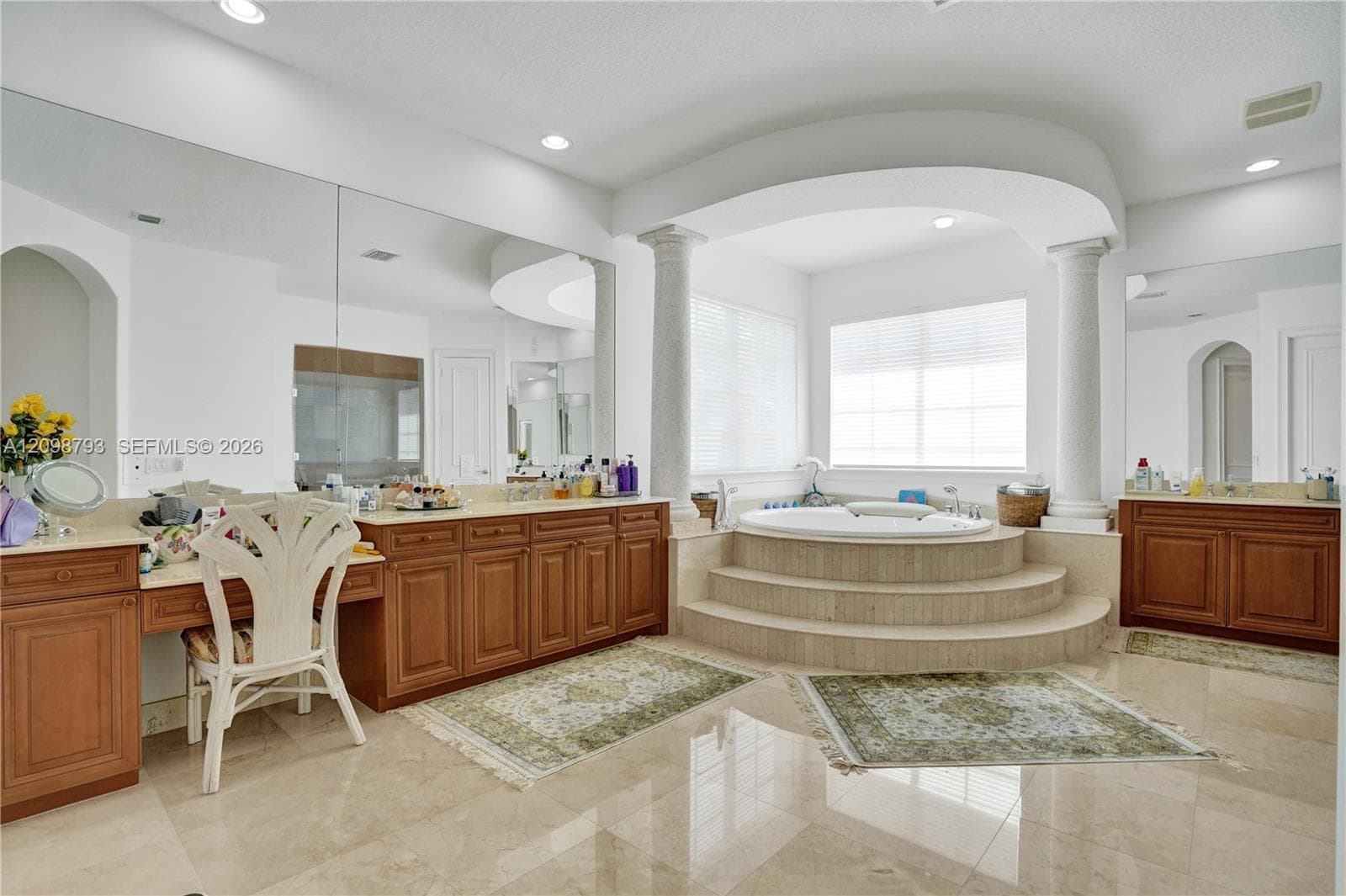 1130 Harbor Ct photo 17