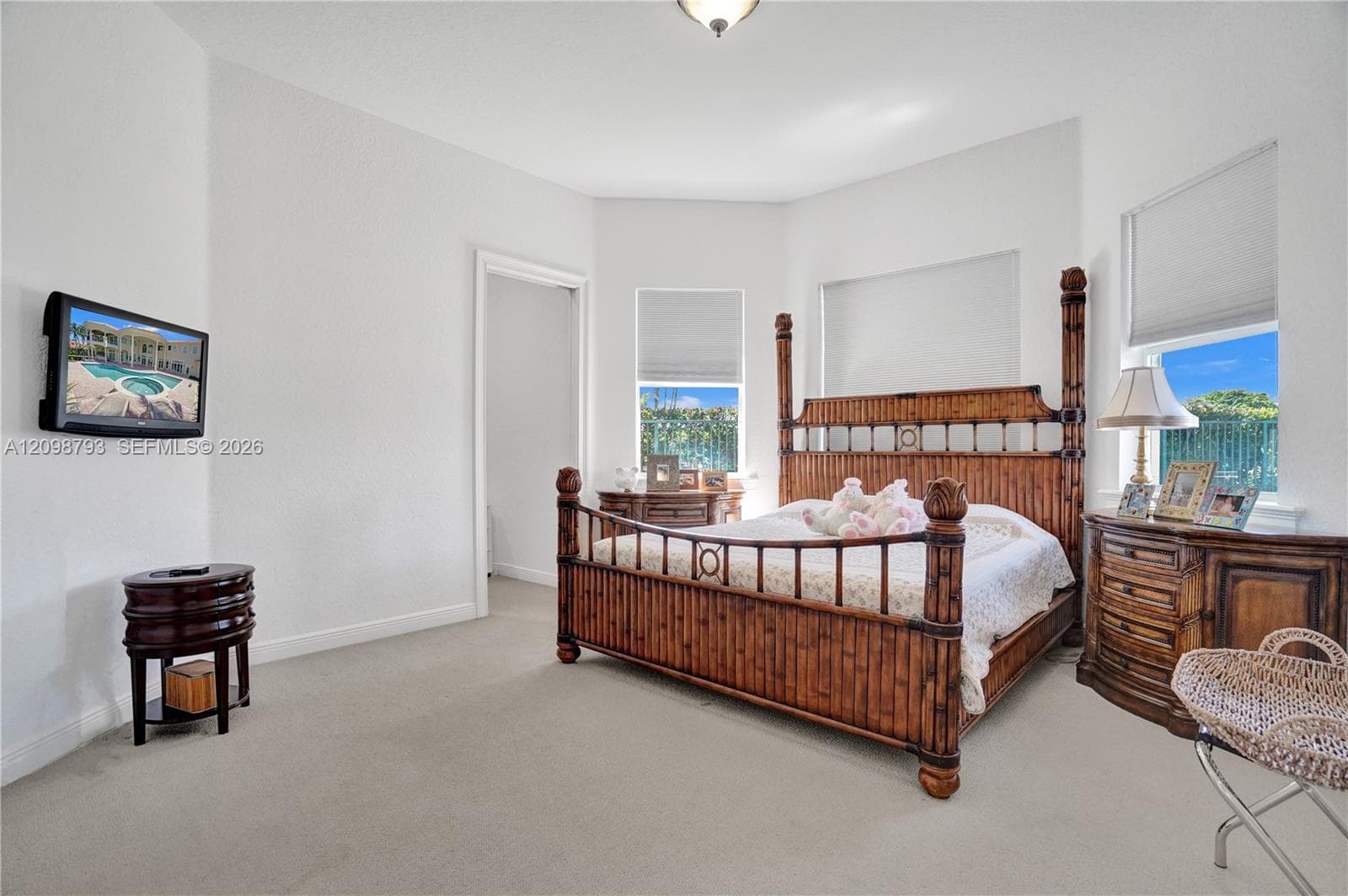 1130 Harbor Ct photo 26