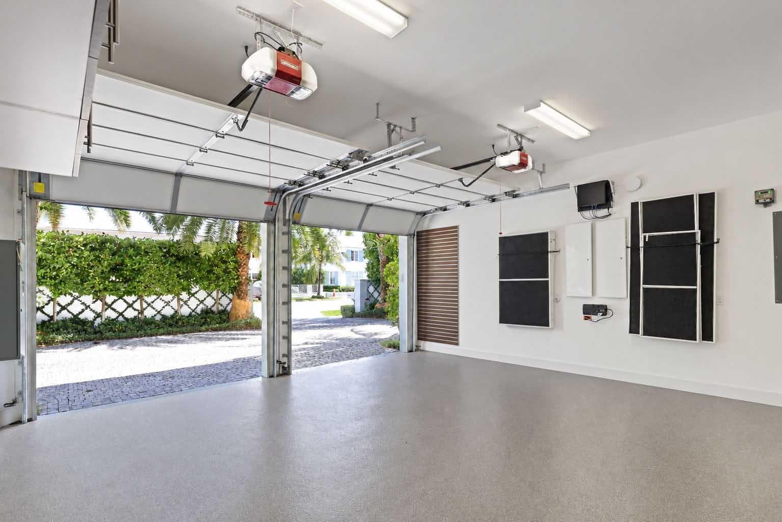 42 - Garage