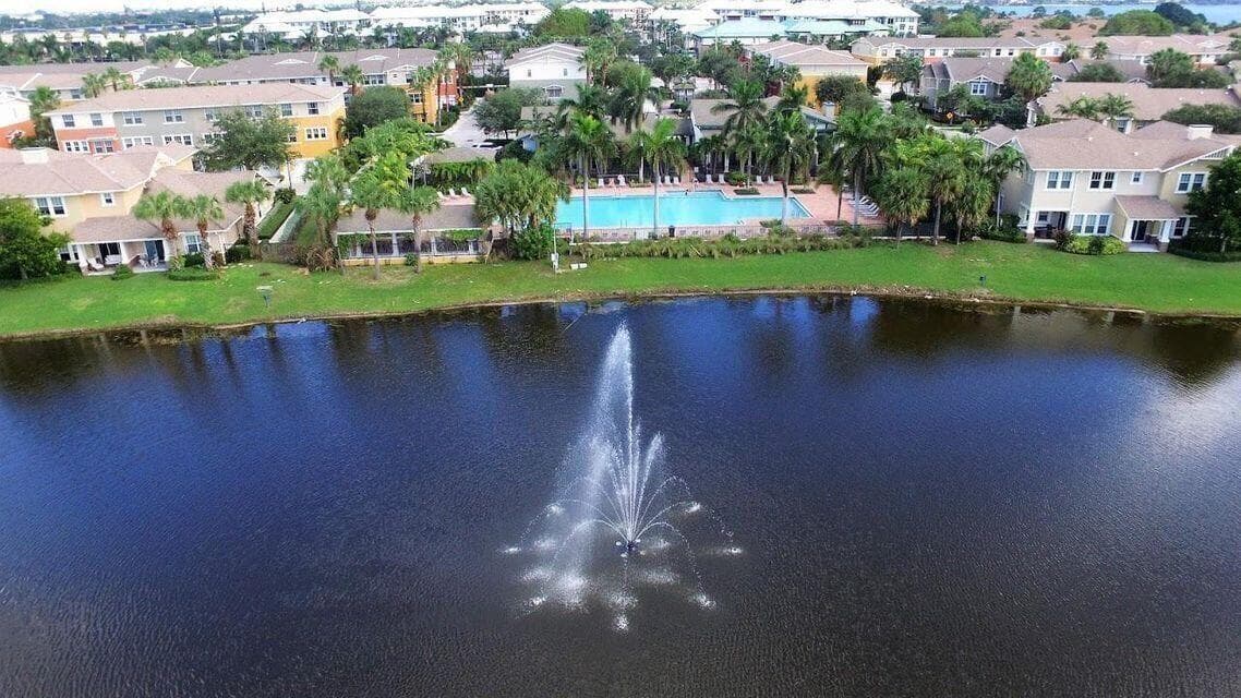 fountain aerial