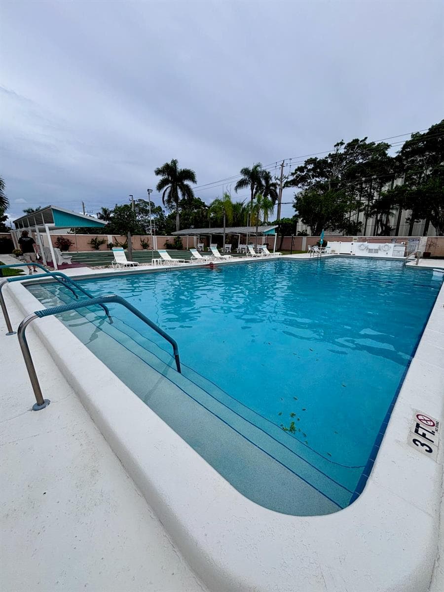 pool