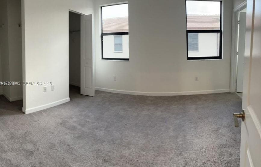 399 NE 211th Ter photo 5