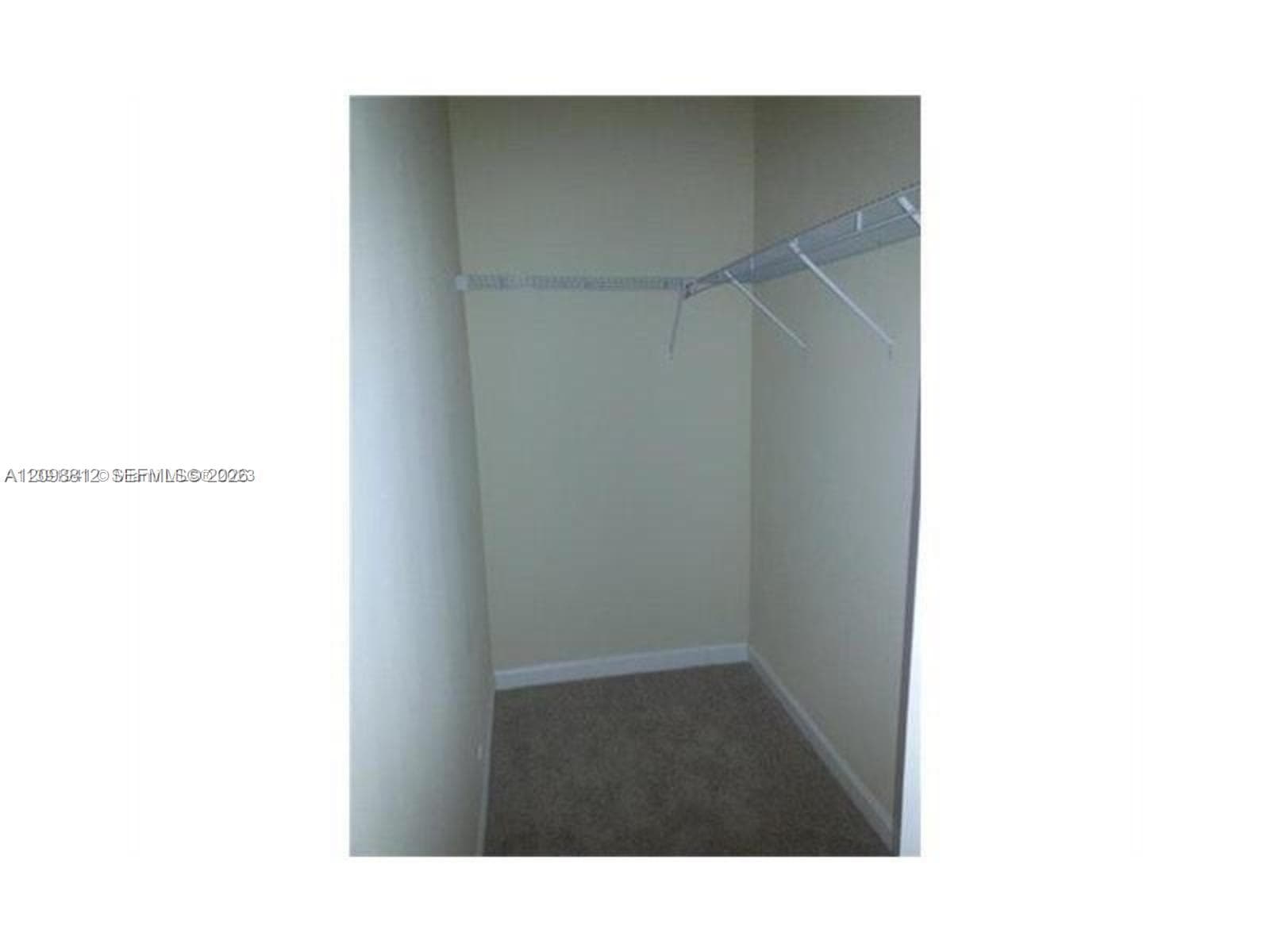 KENDALL COMMONS TOWNHOMES · #Studio in Miami - Photo 5
