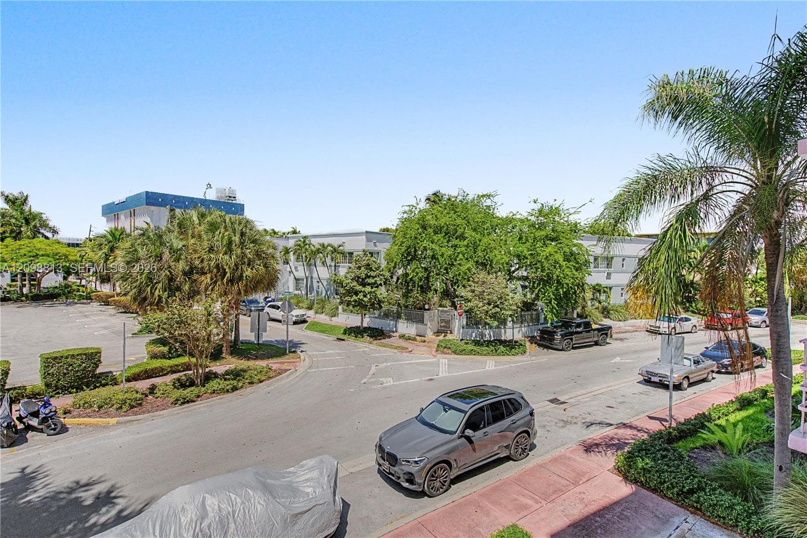THE MANTELL CONDO · #236 in Miami Beach - Photo 7