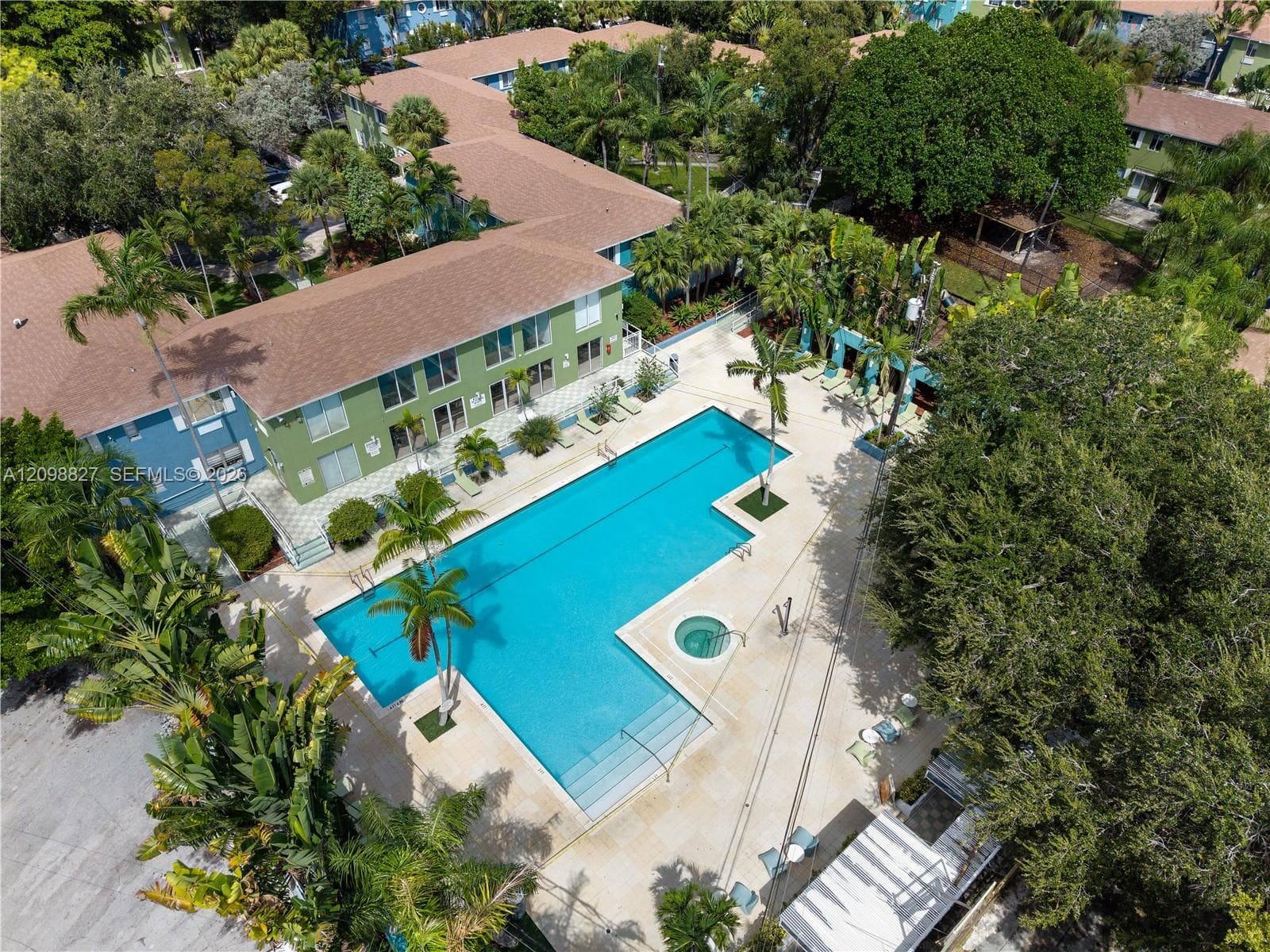 SABAL PALM COURT · #1 in Miami - Photo 7