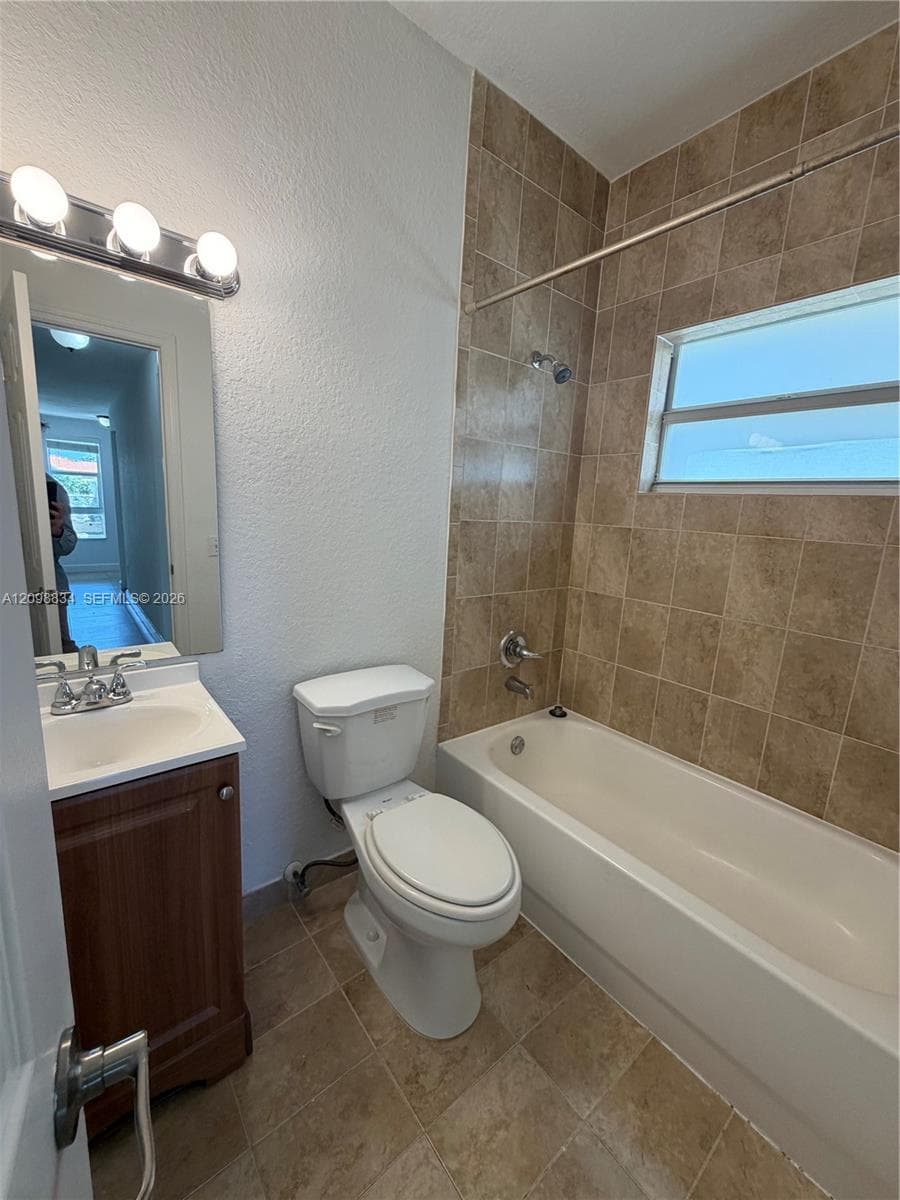CORAL GABLES DOUGLAS SEC · #B in Coral Gables - Photo 1