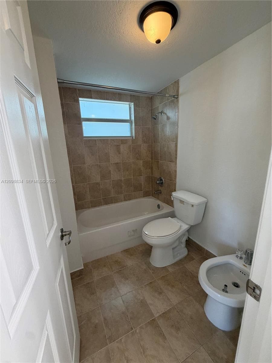 CORAL GABLES DOUGLAS SEC · #B in Coral Gables - Photo 5