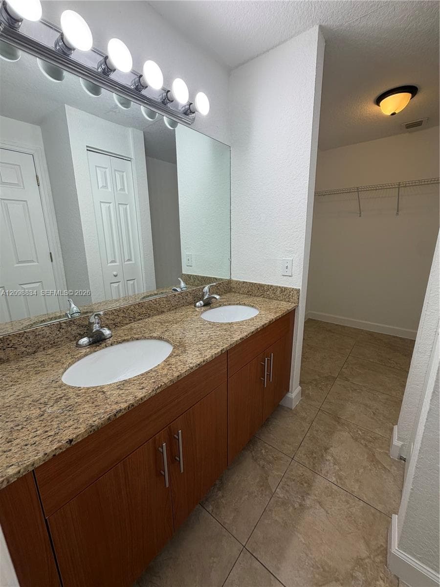 CORAL GABLES DOUGLAS SEC · #B in Coral Gables - Photo 4