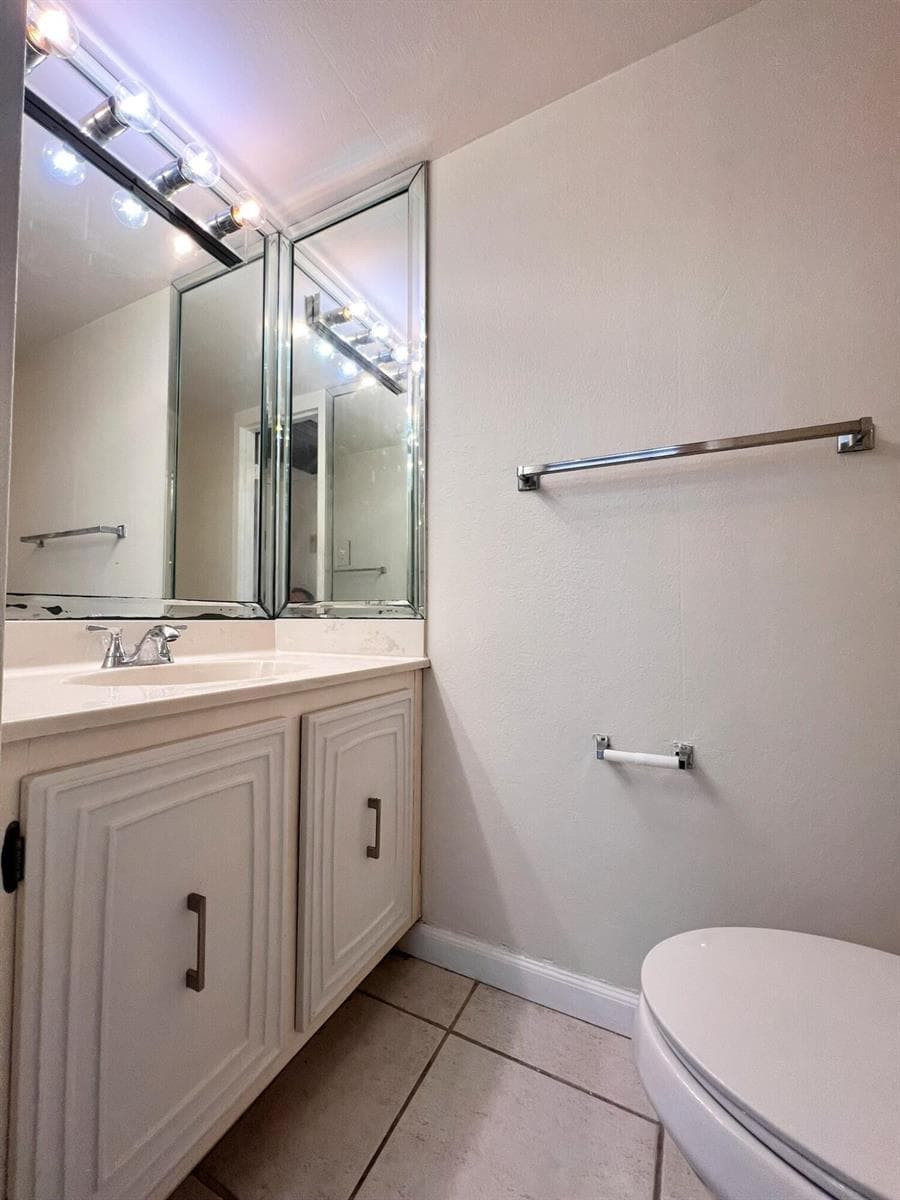 Powder-Room-hdr24-IMG_1511