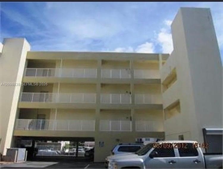 SUNNY SHORES CONDO · #305 in North Miami Beach - Photo 2