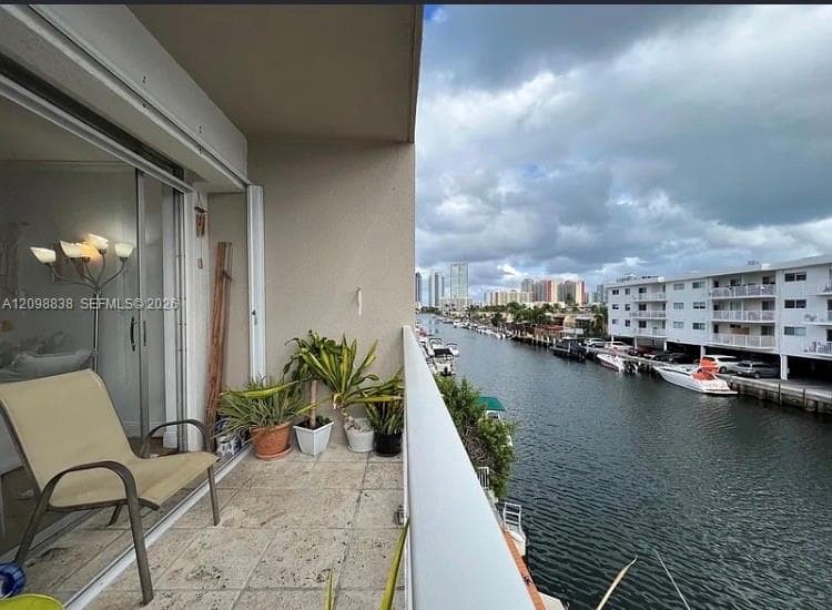 SUNNY SHORES CONDO · #305 in North Miami Beach - Photo 20