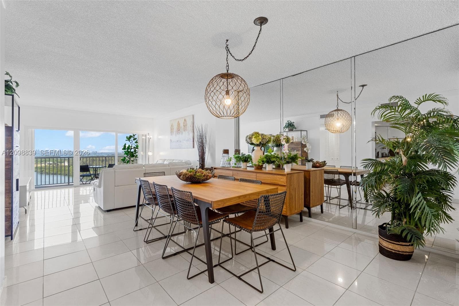 ARLEN HOUSE CONDO · #1710 in Sunny Isles Beach - Photo 3