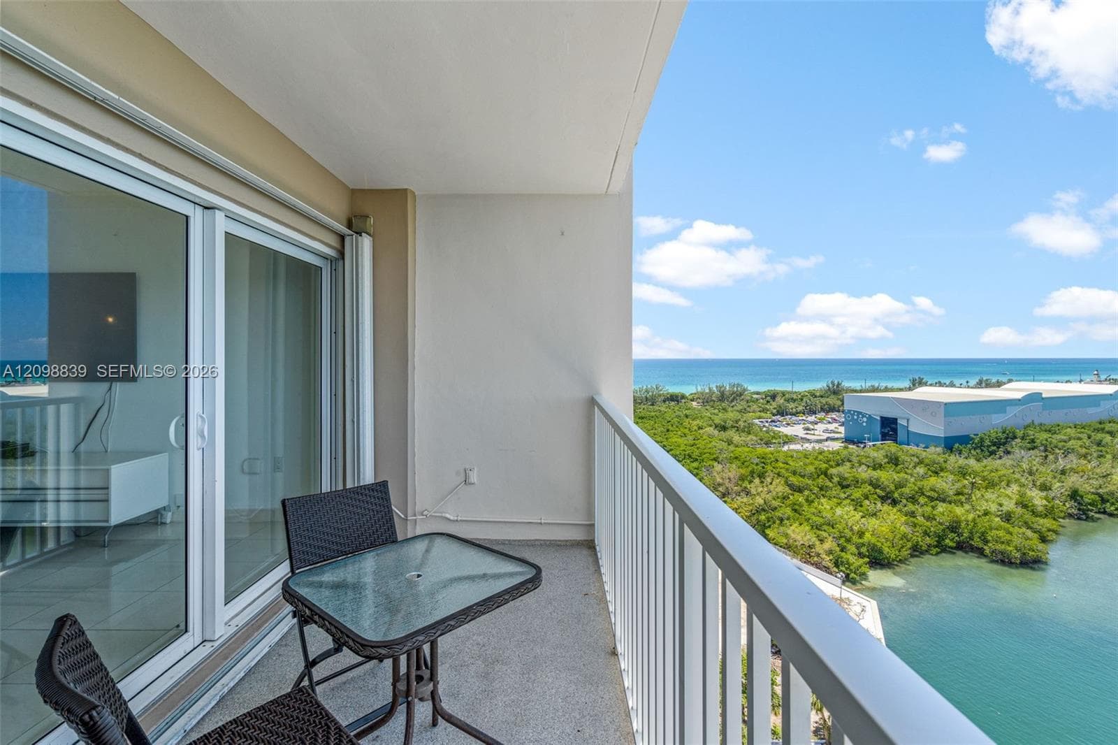 ARLEN HOUSE CONDO · #1710 in Sunny Isles Beach - Photo 18