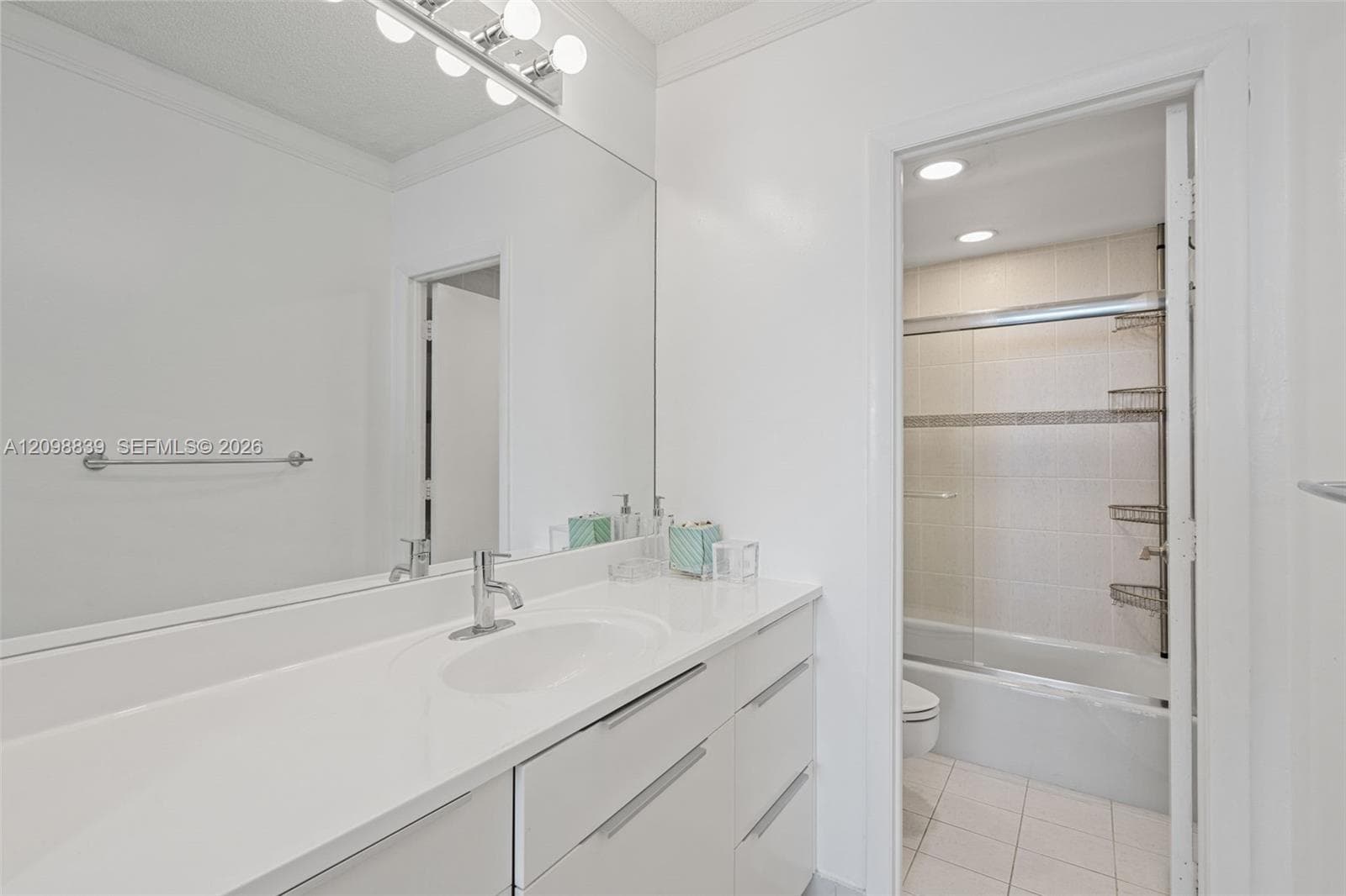 ARLEN HOUSE CONDO · #1710 in Sunny Isles Beach - Photo 29