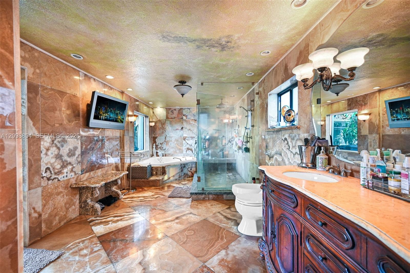 1425 SW 78th Ave photo 32