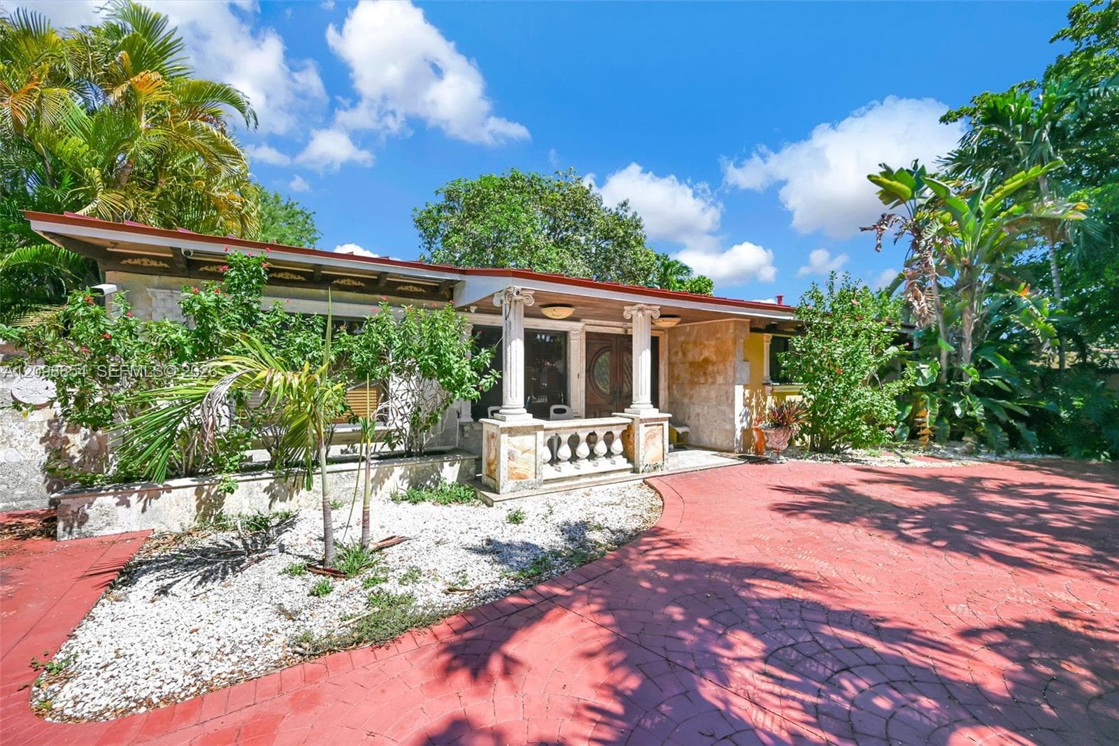 1425 SW 78th Ave photo 5