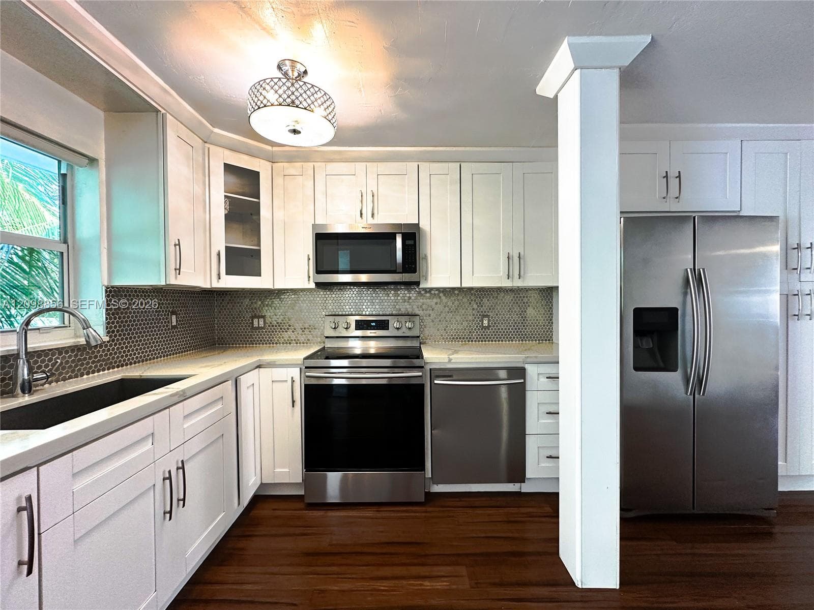 61 CONDO INC · #404 in Miami Beach - Photo 1