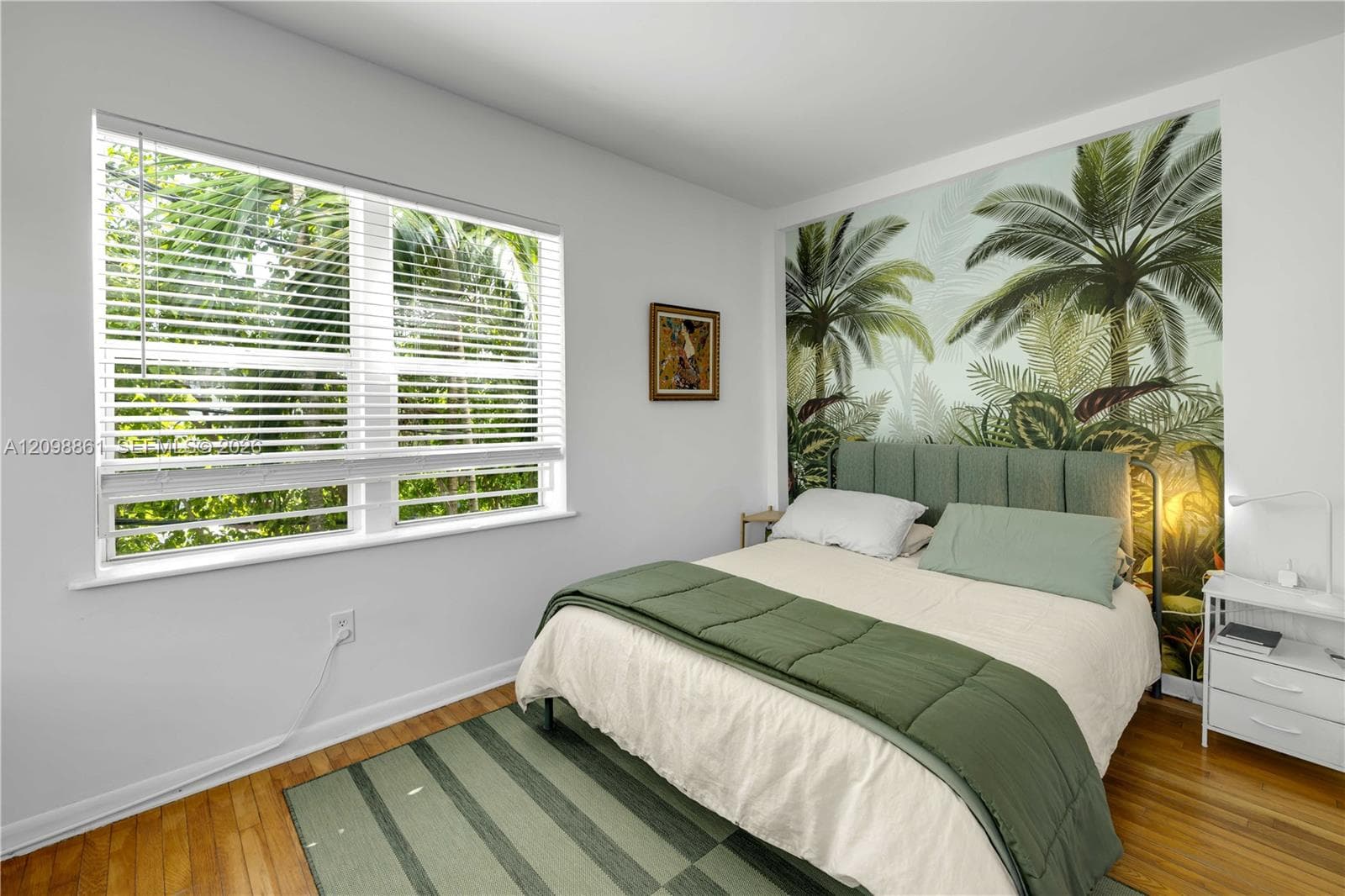 HAMILTON CONDO · #209 in Miami Beach - Photo 2