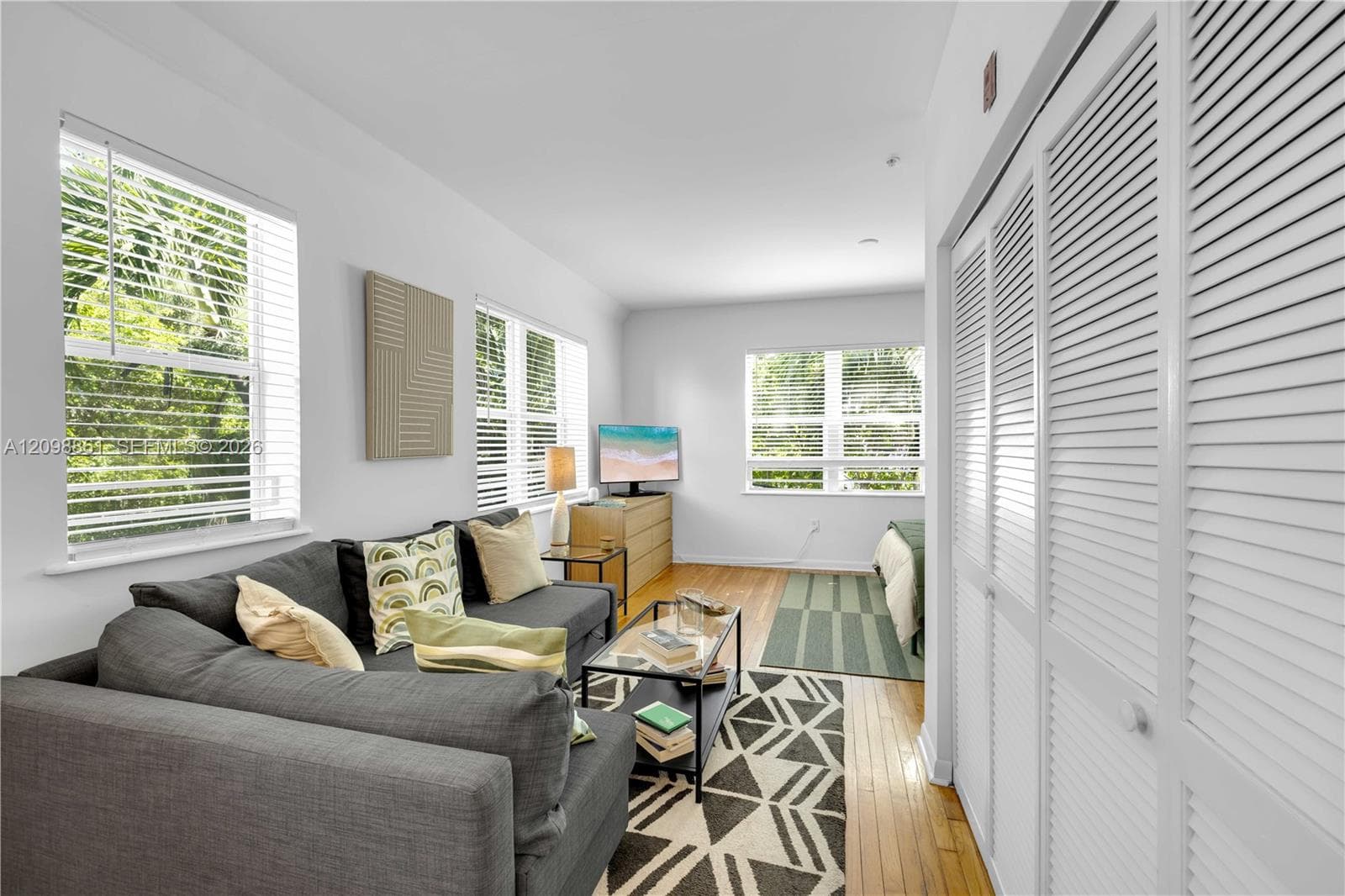 HAMILTON CONDO · #209 in Miami Beach - Photo 6