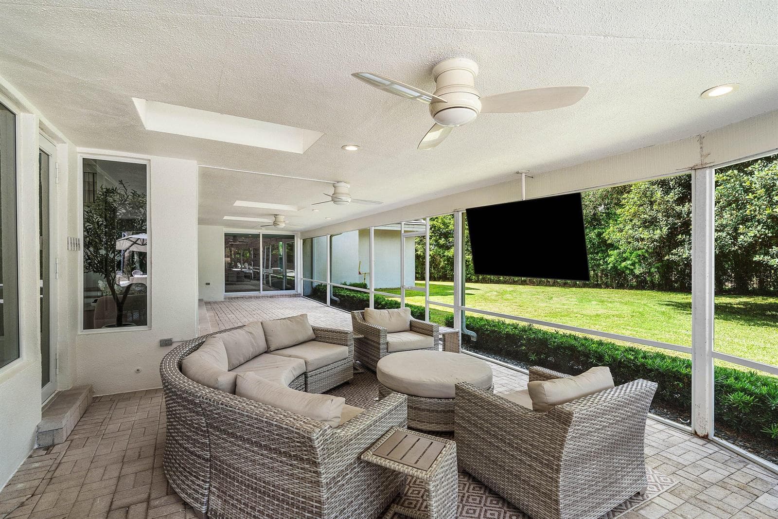 064-4356KassoCircle-BocaRaton-FL-33487-S