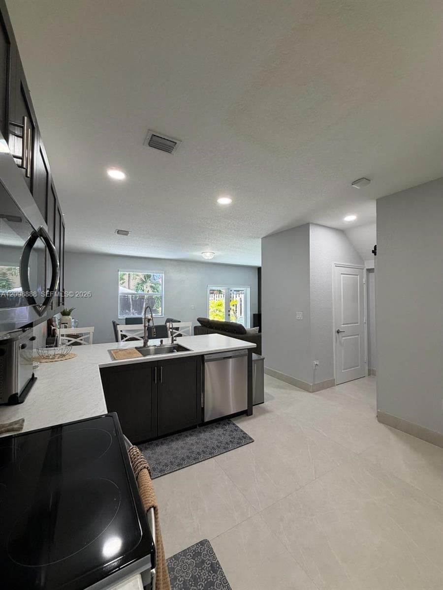 1324 SE 26th Ter #1324 photo 9
