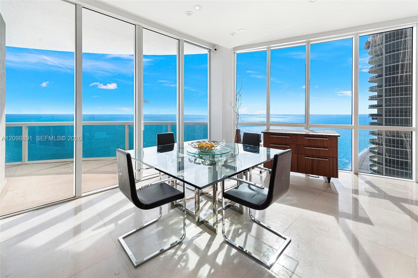 Trump Tower II · #2801 in Sunny Isles Beach - Photo 9