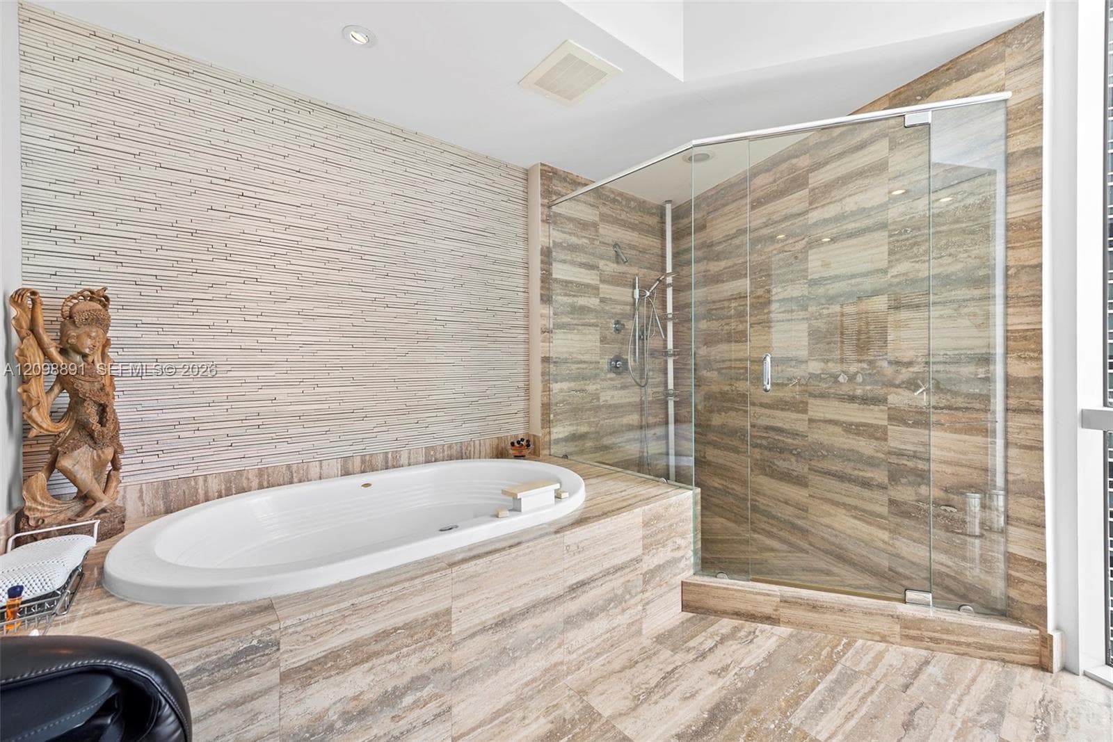 Trump Tower II · #2801 in Sunny Isles Beach - Photo 30