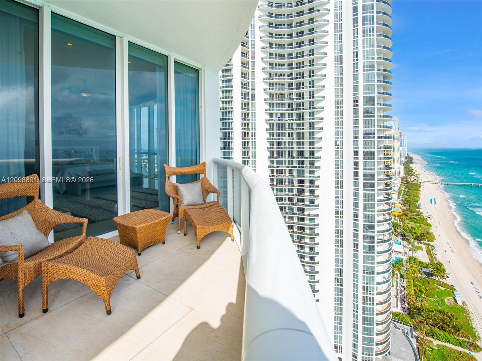 Trump Tower II · #2801 in Sunny Isles Beach - Photo 25
