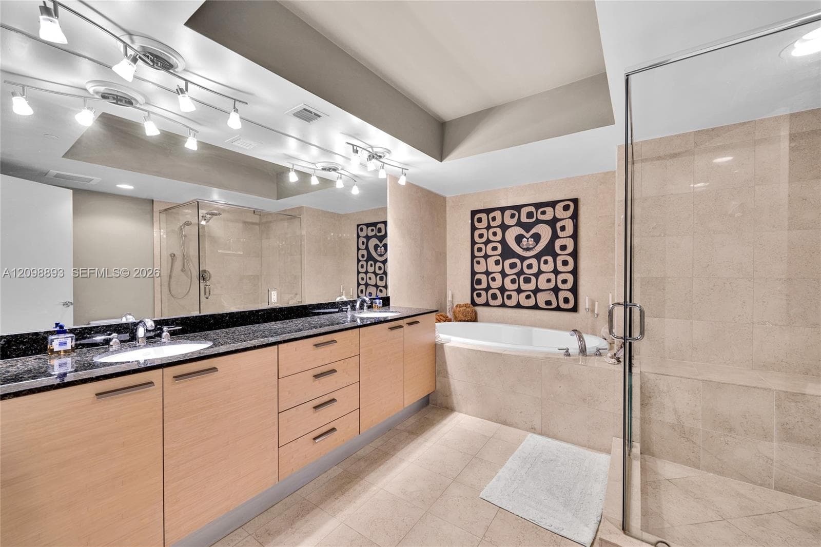 BEACH CLUB THREE CONDO · #1610 in Hallandale Beach - Photo 24