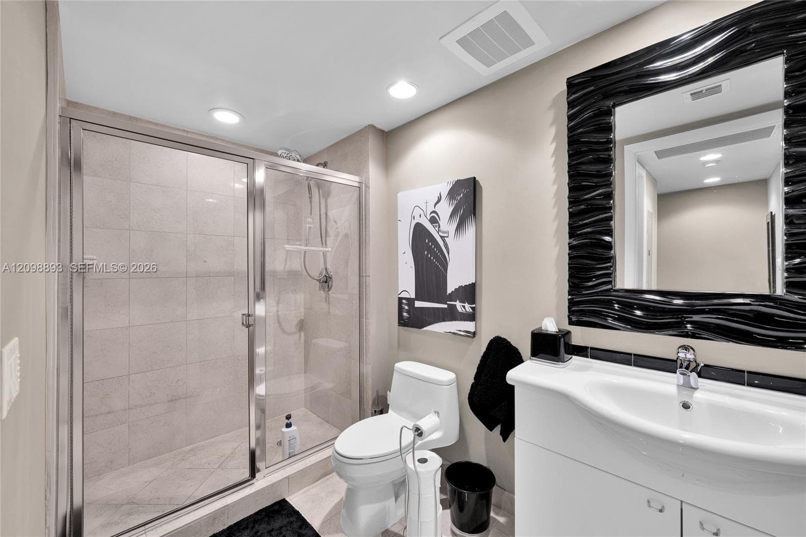 BEACH CLUB THREE CONDO · #1610 in Hallandale Beach - Photo 25