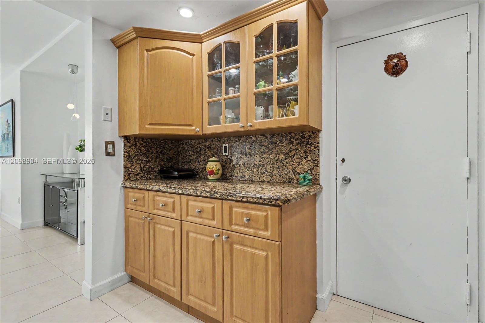 Arlen House West · #1631 in Sunny Isles Beach - Photo 11
