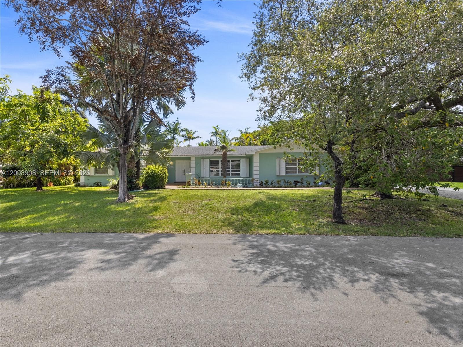 10100 SW 133rd St photo 4