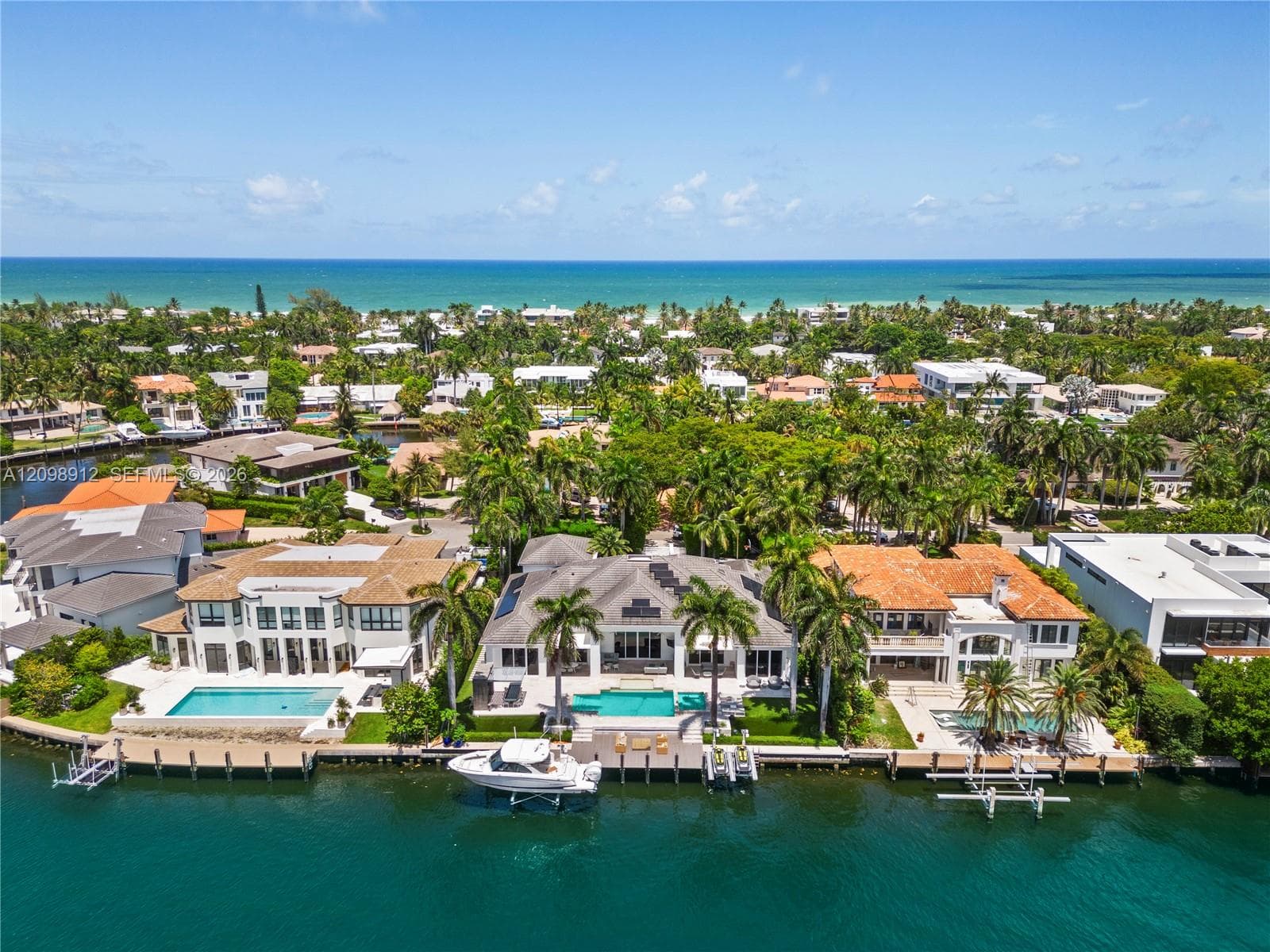 224 S ISLAND photo 30