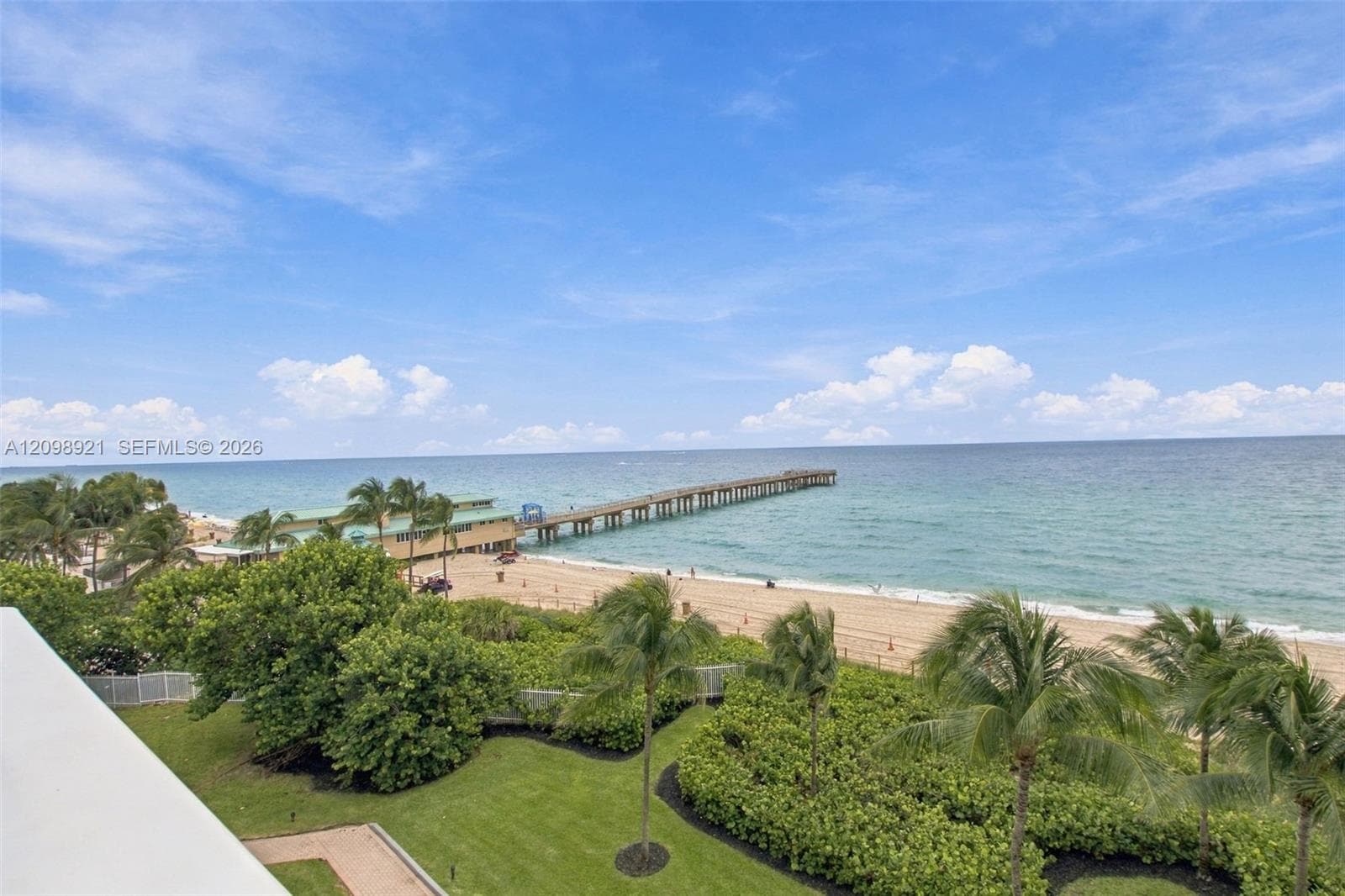 Oceania III · #1832 in Sunny Isles Beach - Photo 41